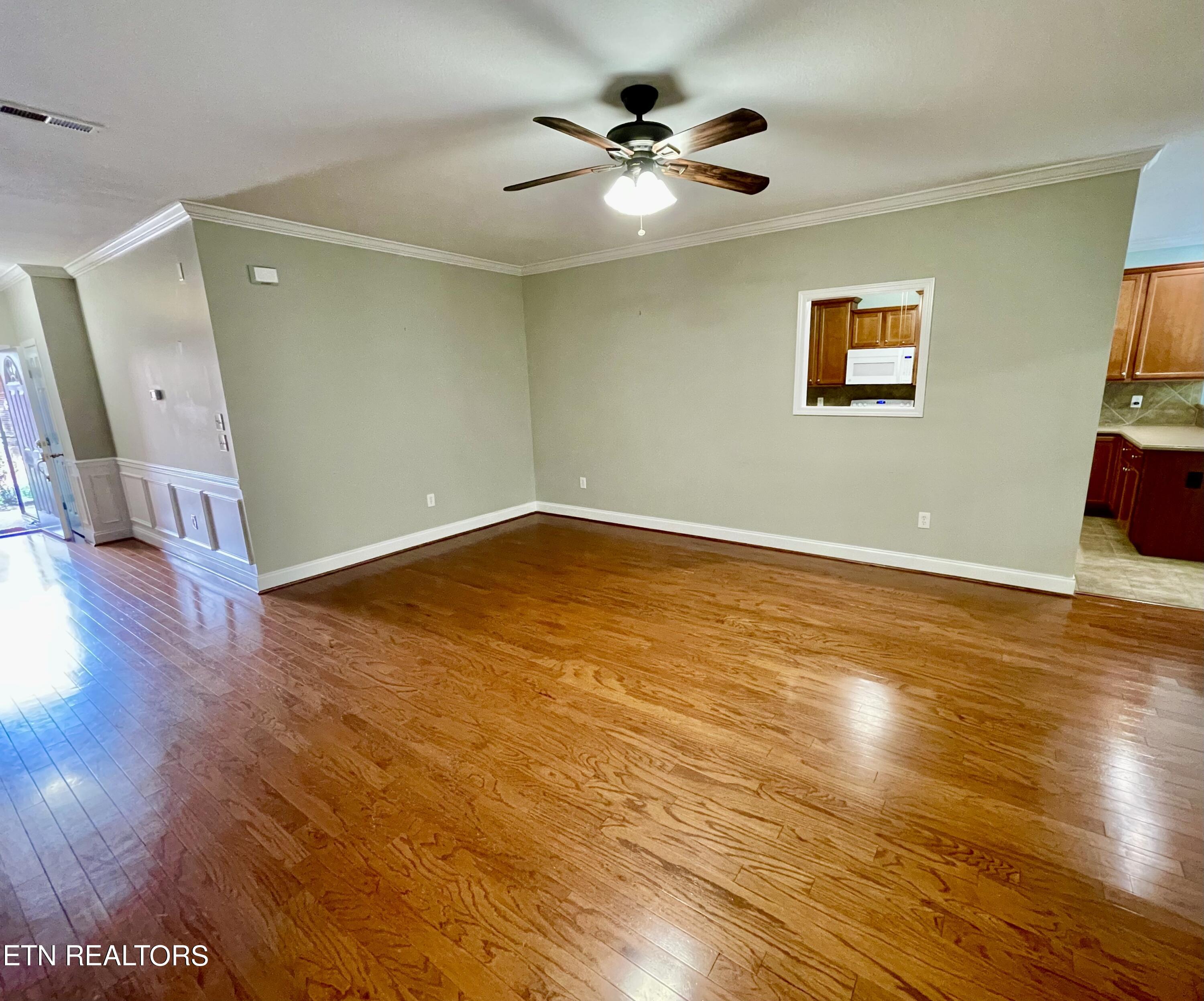 5551 Beverly Square Way Knoxville TN 37918