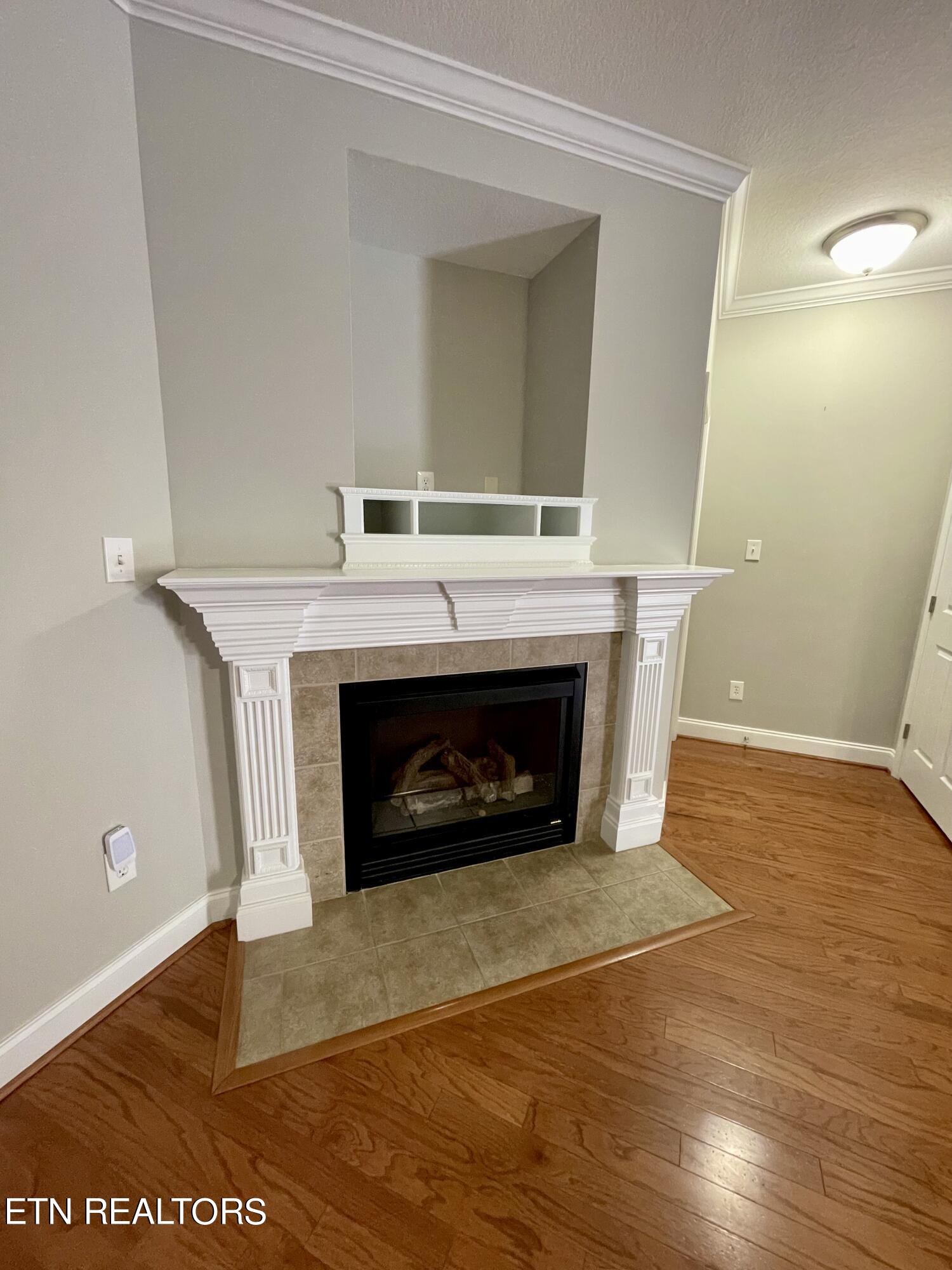5551 Beverly Square Way Knoxville TN 37918