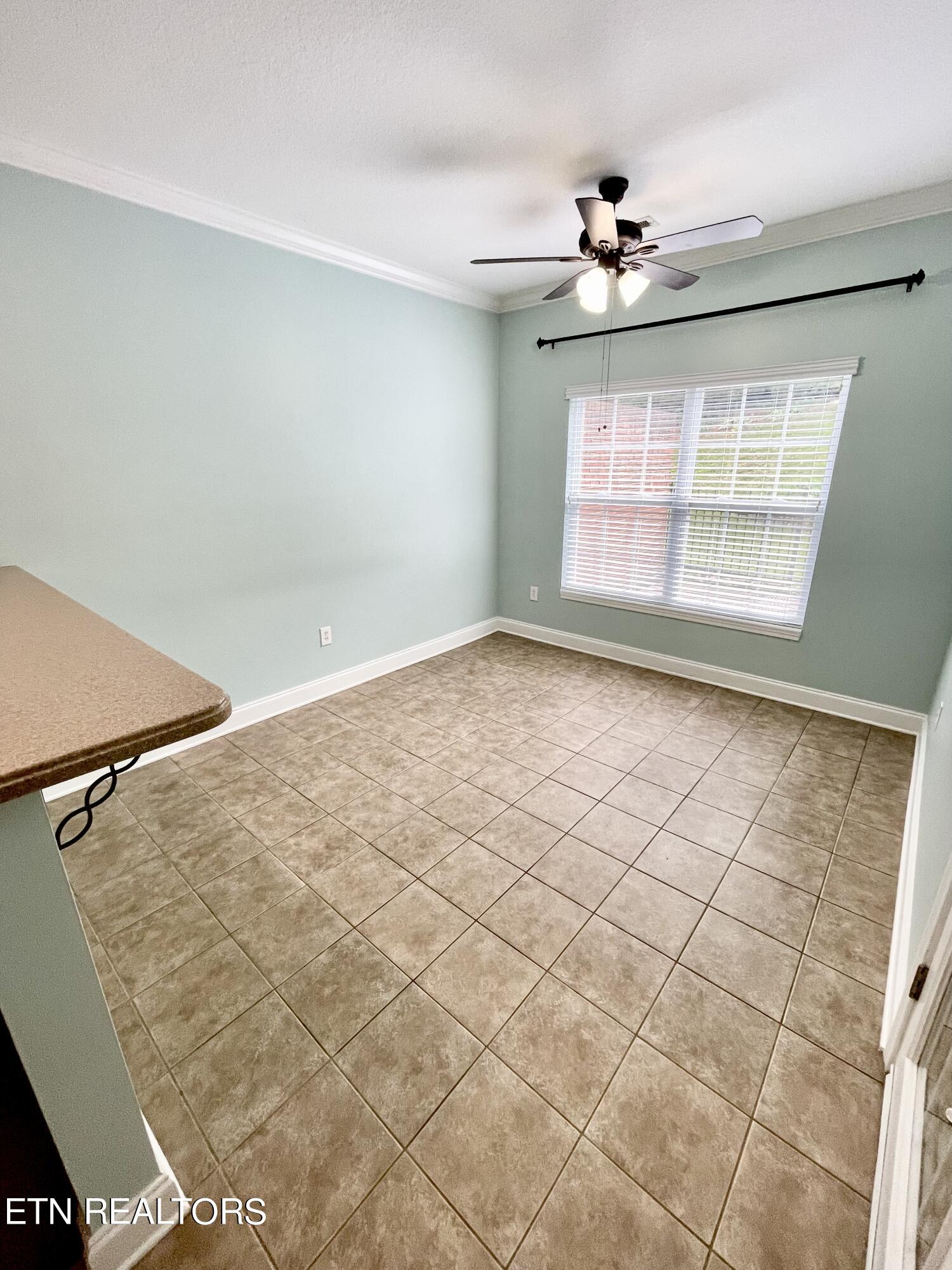 5551 Beverly Square Way Knoxville TN 37918