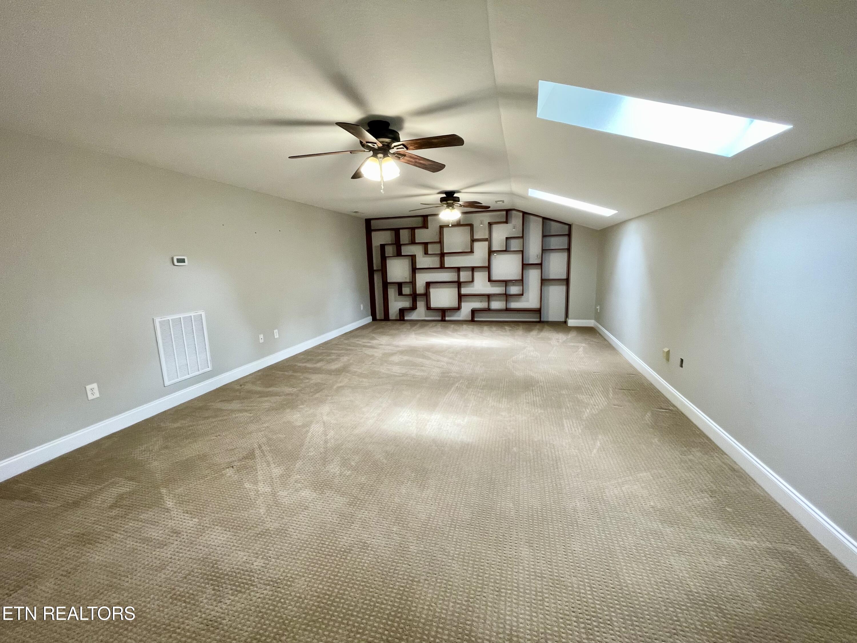 5551 Beverly Square Way Knoxville TN 37918