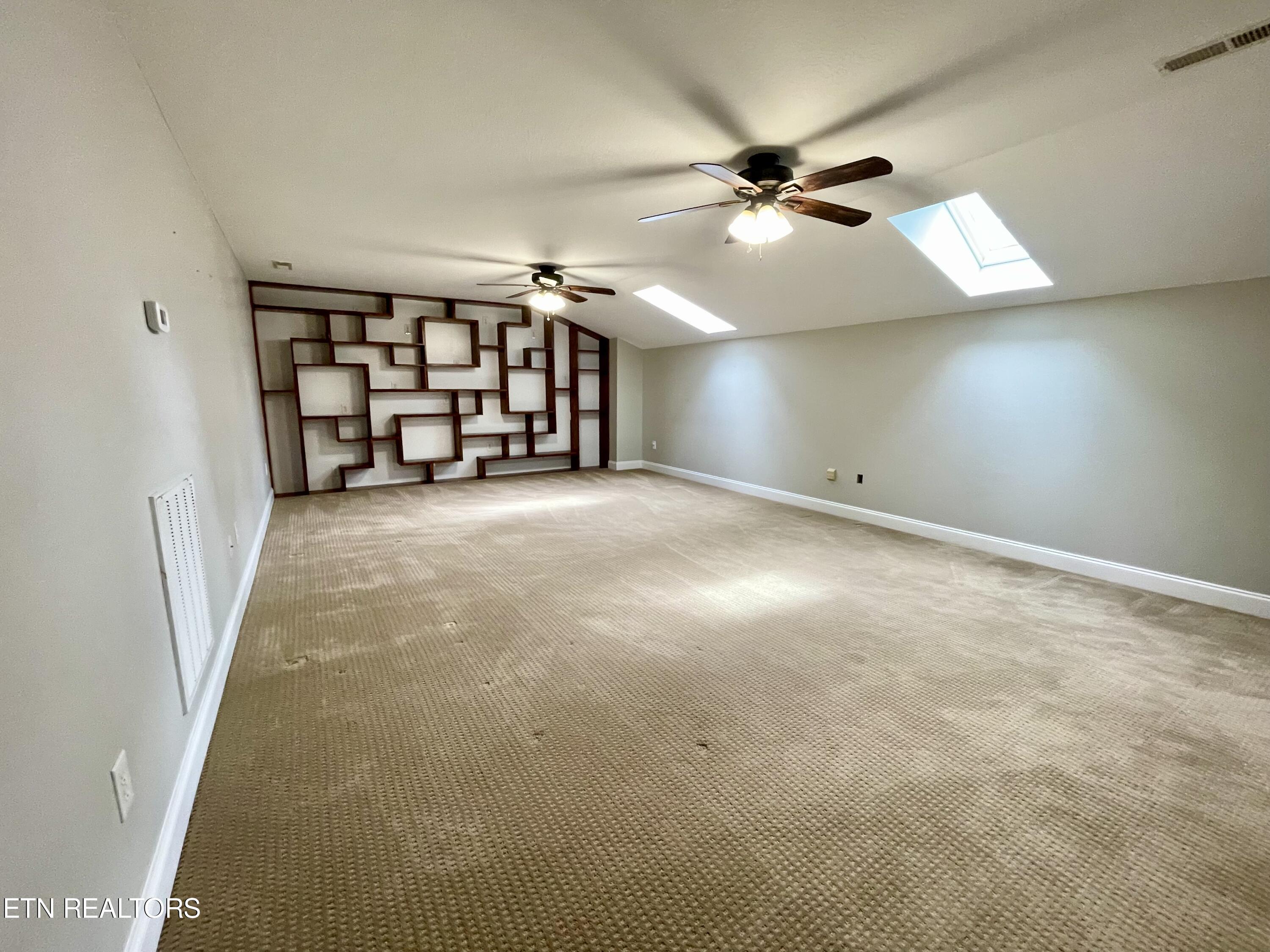 5551 Beverly Square Way Knoxville TN 37918