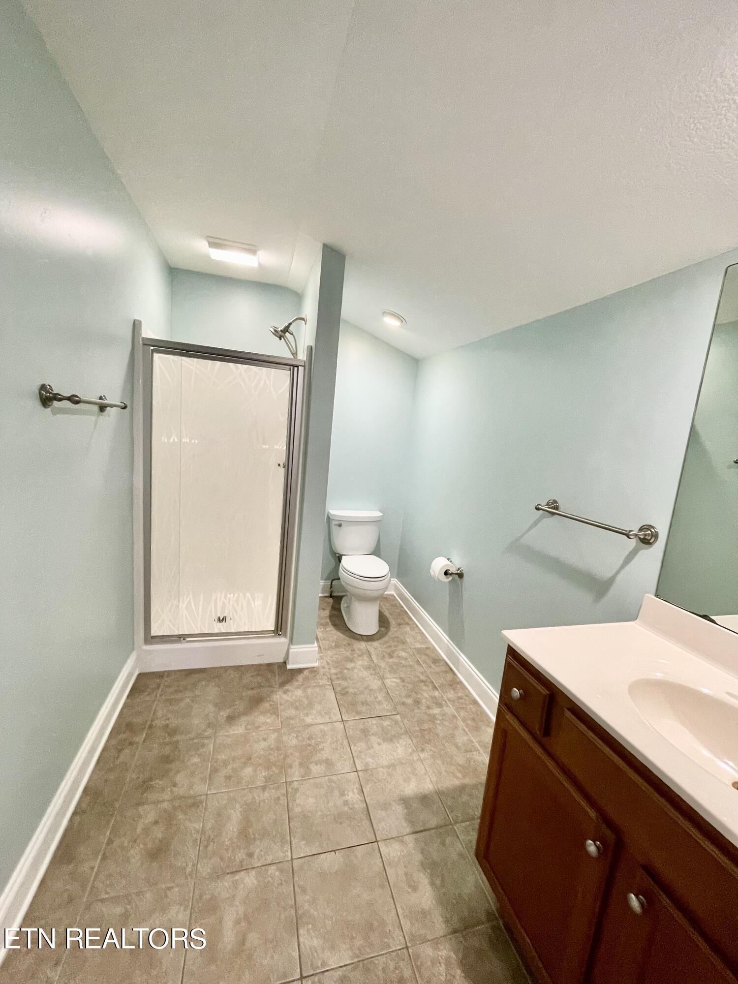 5551 Beverly Square Way Knoxville TN 37918