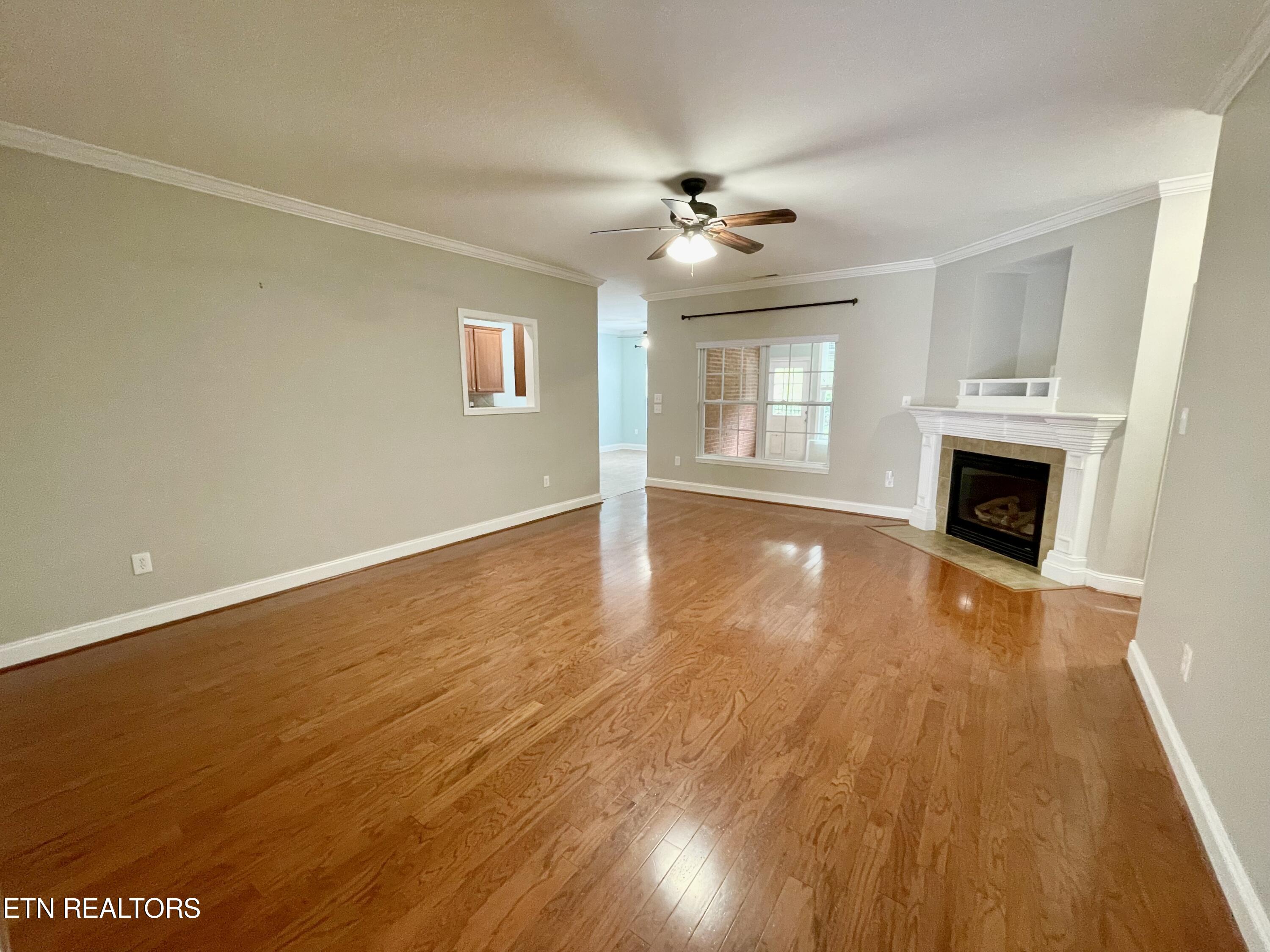 5551 Beverly Square Way Knoxville TN 37918
