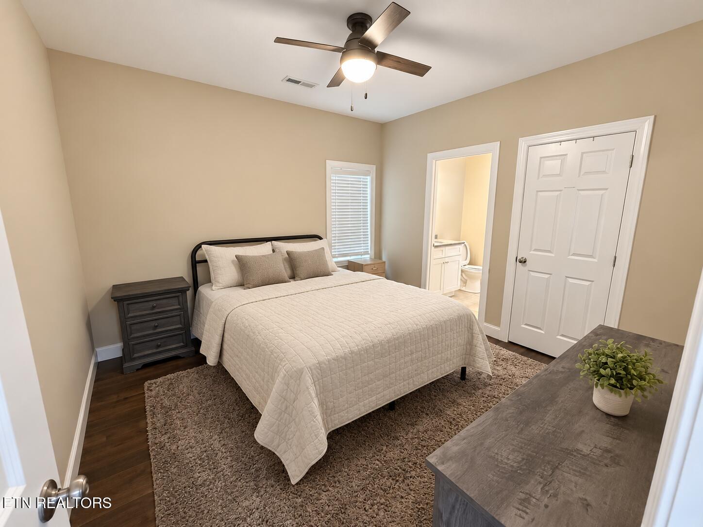 195 N Deer Village Lane Lafollette TN 37766