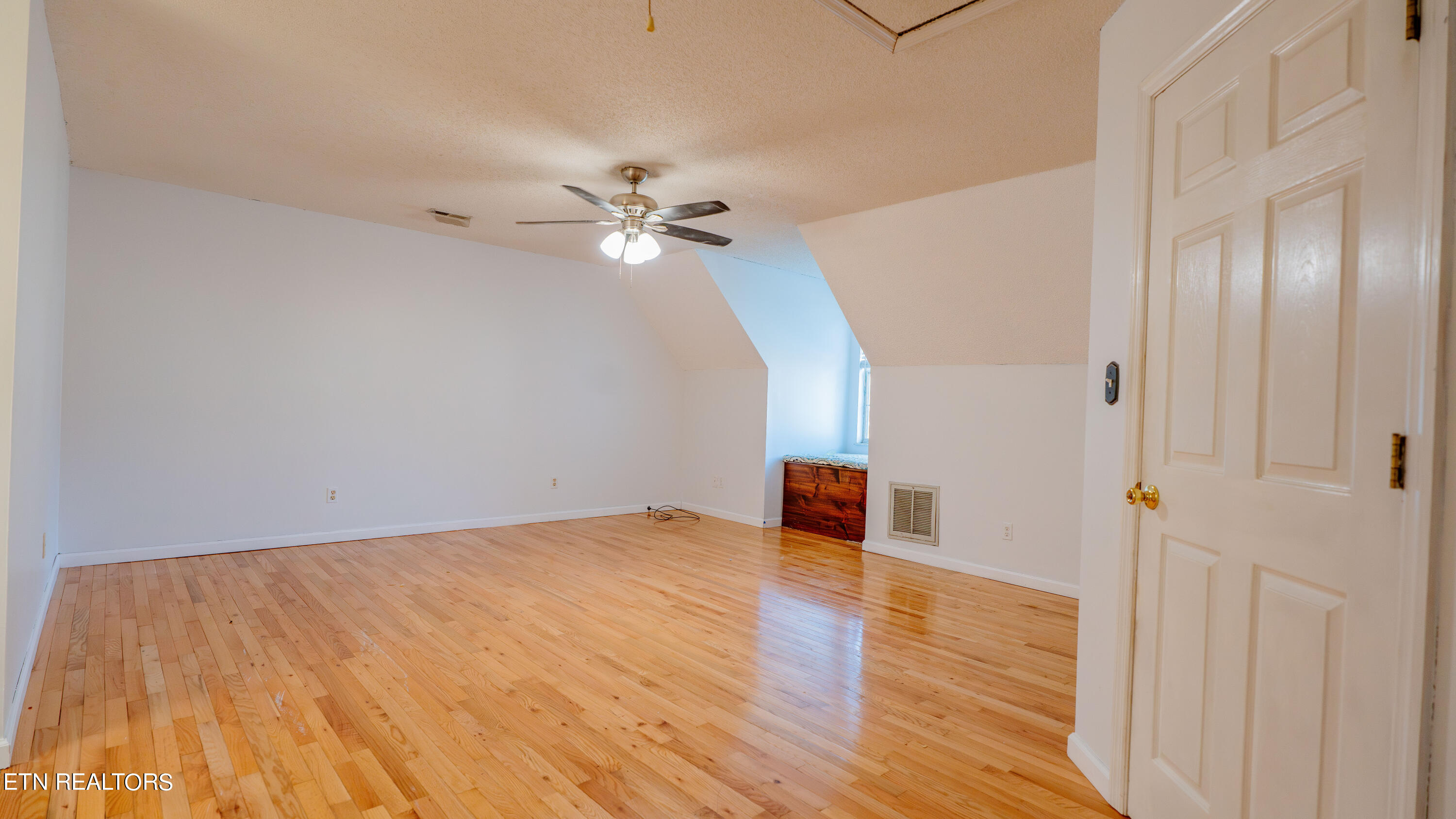 1047 Nod Street Knoxville TN 37932