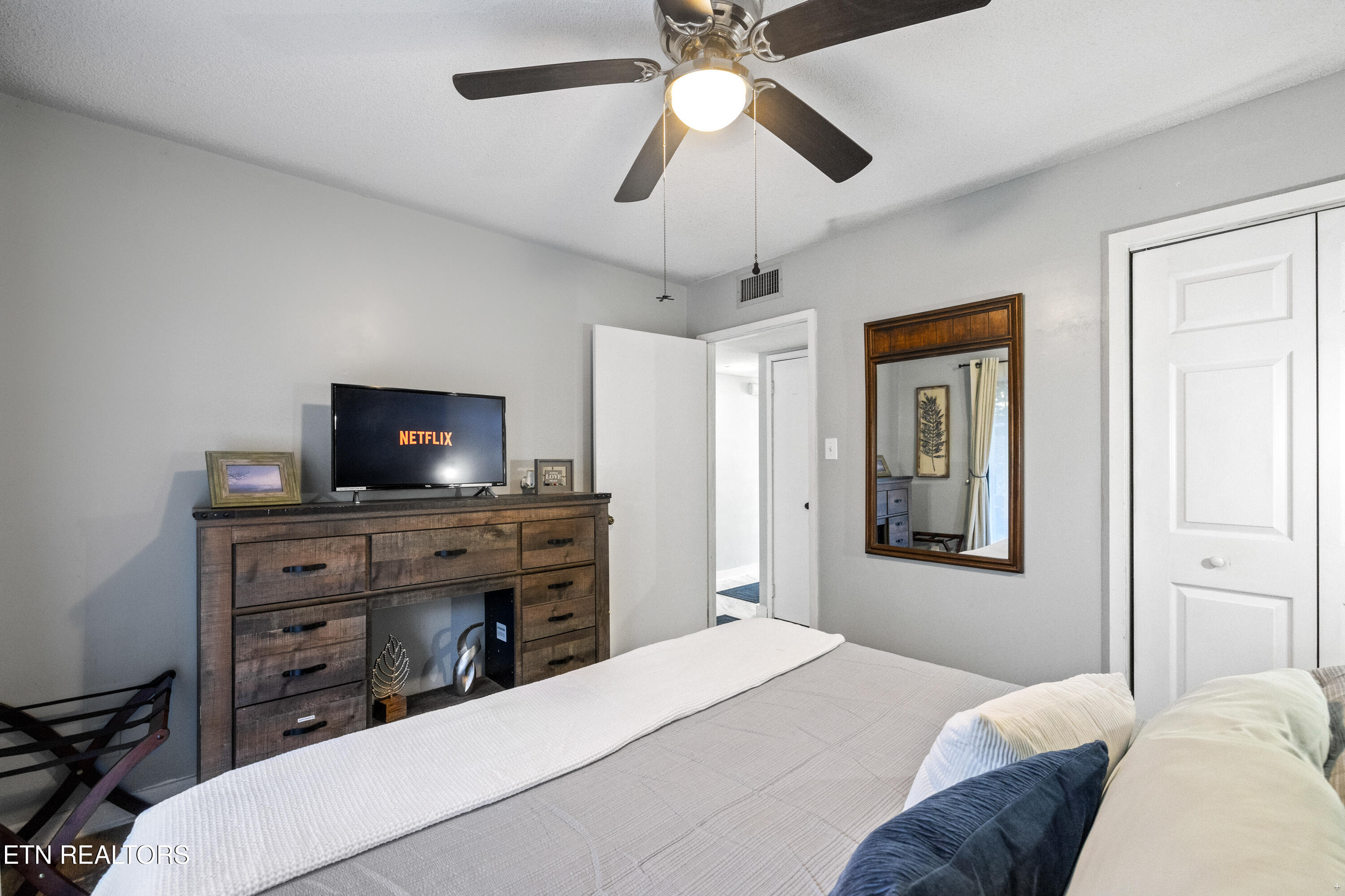 1081 Cove Road Sevierville TN 37876