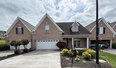 1111 Creekside Village Way Seymour TN 37865