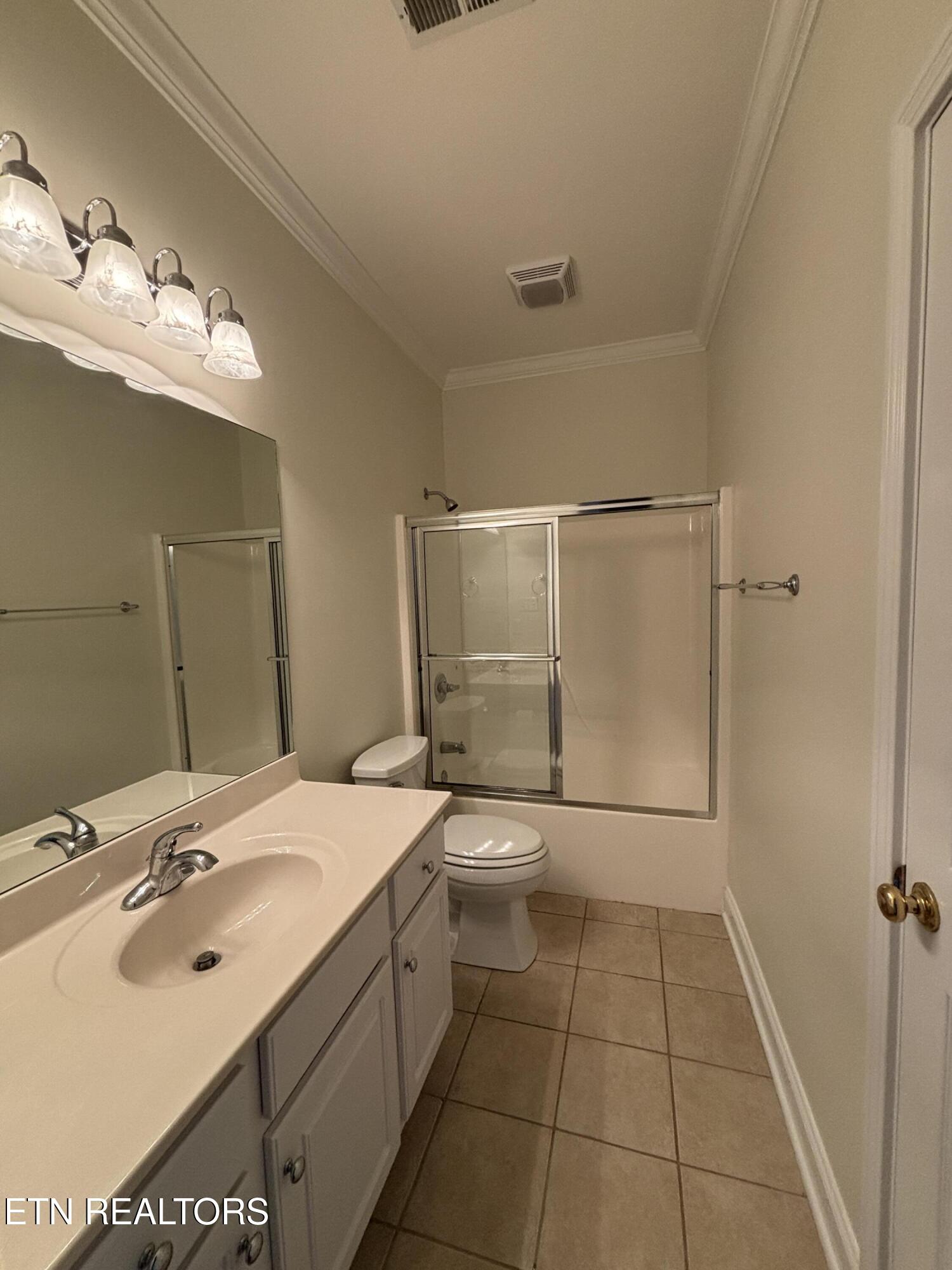 1111 Creekside Village Way Seymour TN 37865