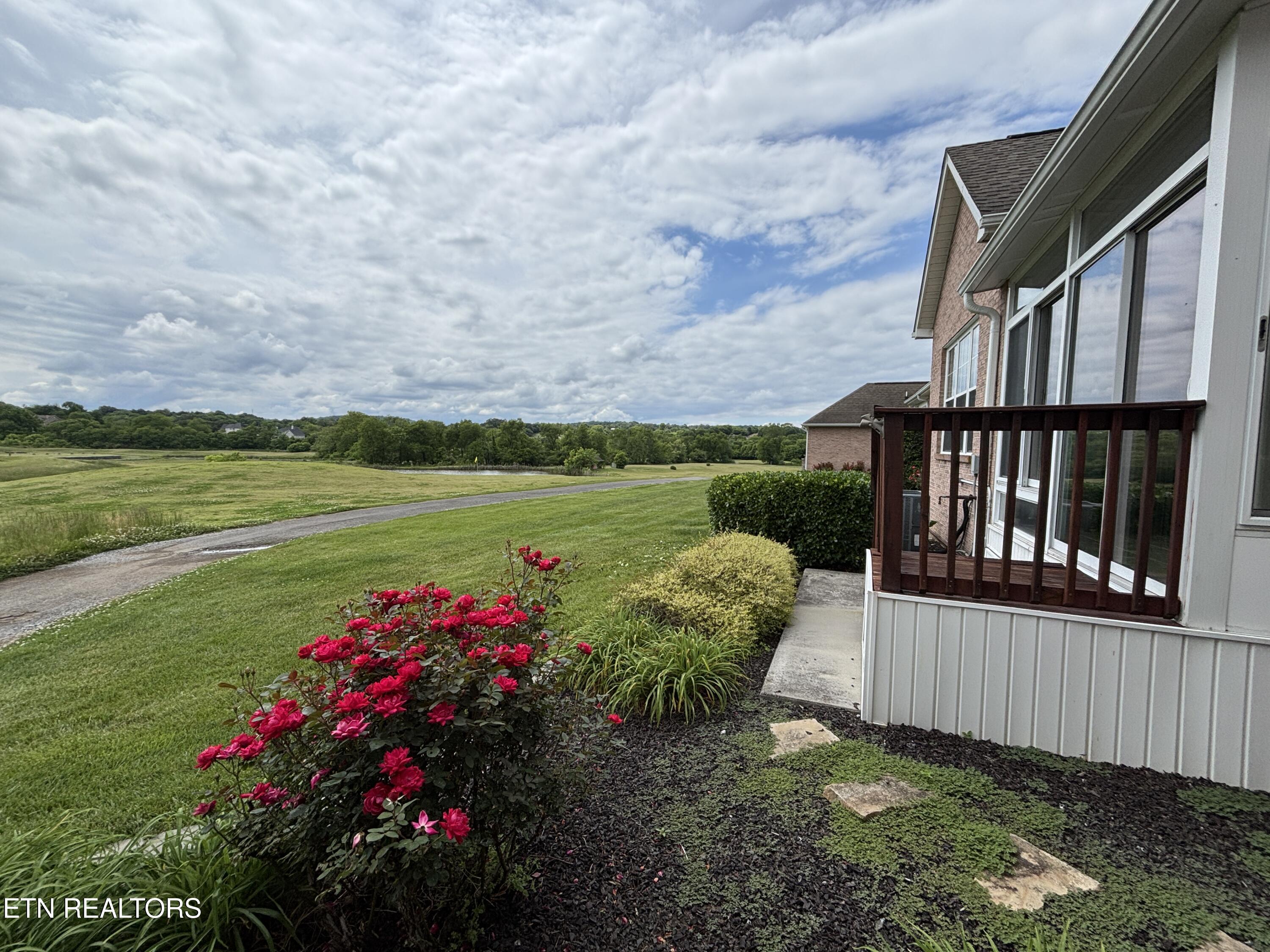1111 Creekside Village Way Seymour TN 37865