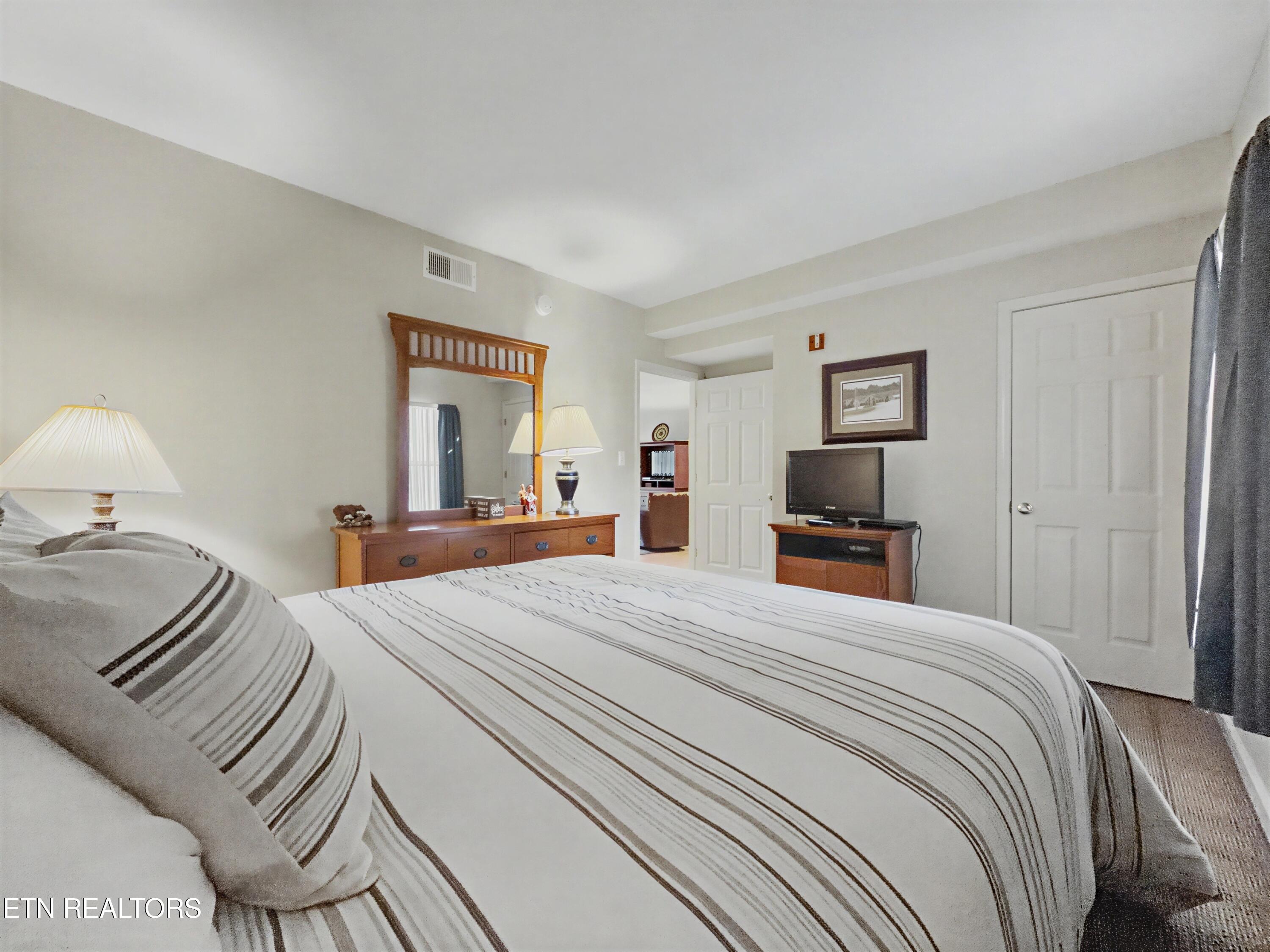 205 Ogle Drive Pigeon Forge TN 37863