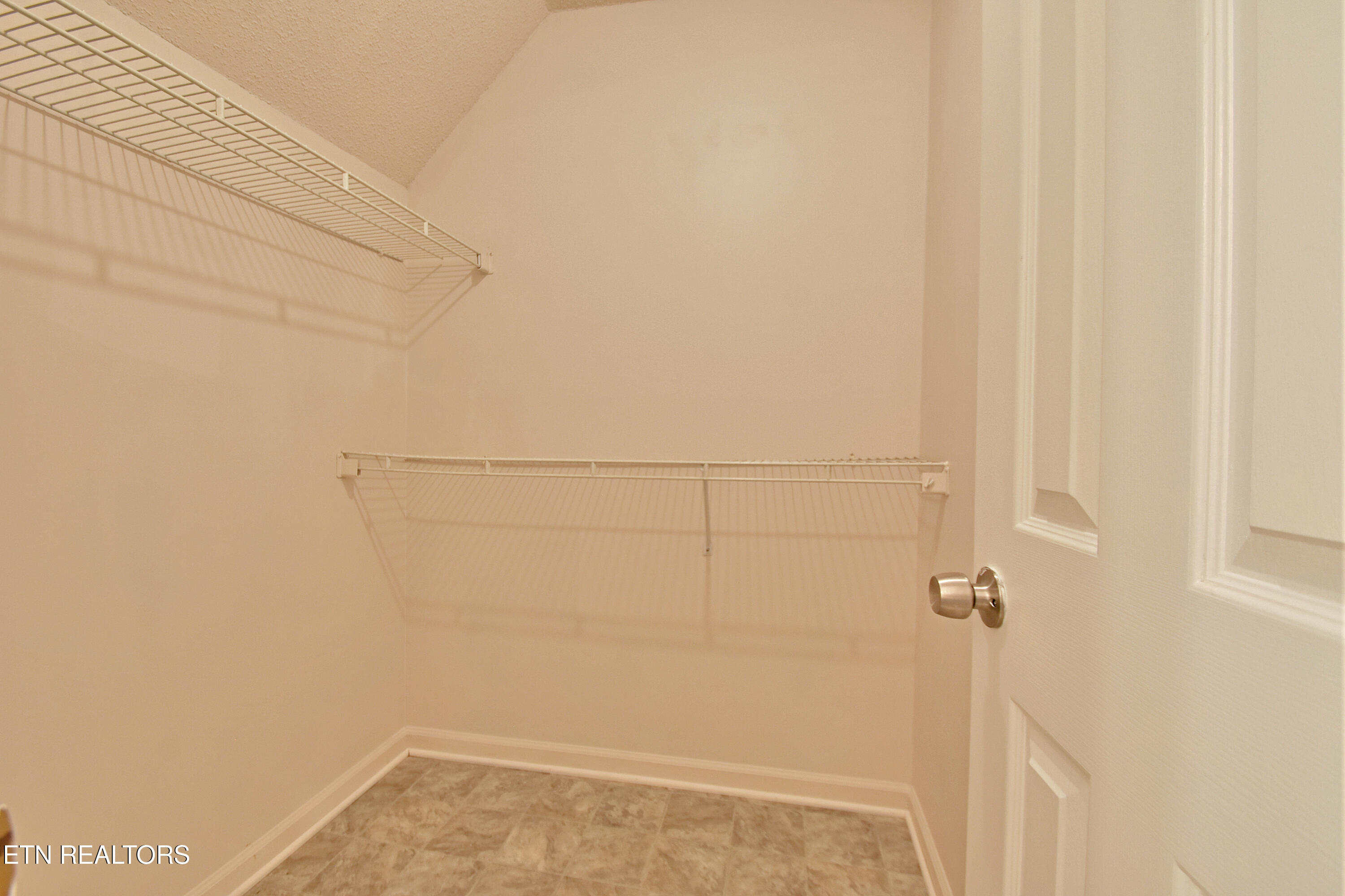918 Chip Cove Lane Knoxville TN 37938