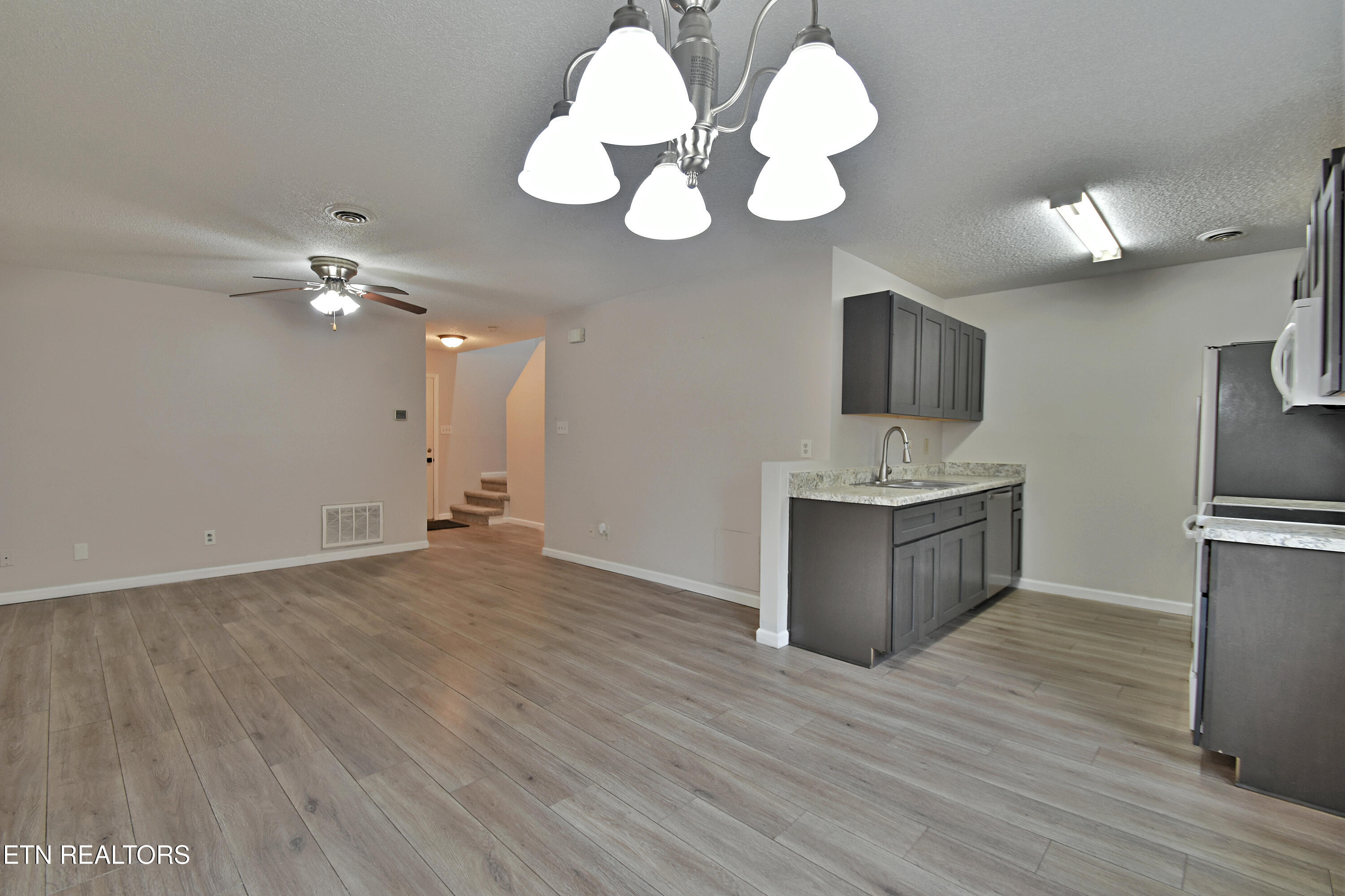 918 Chip Cove Lane Knoxville TN 37938