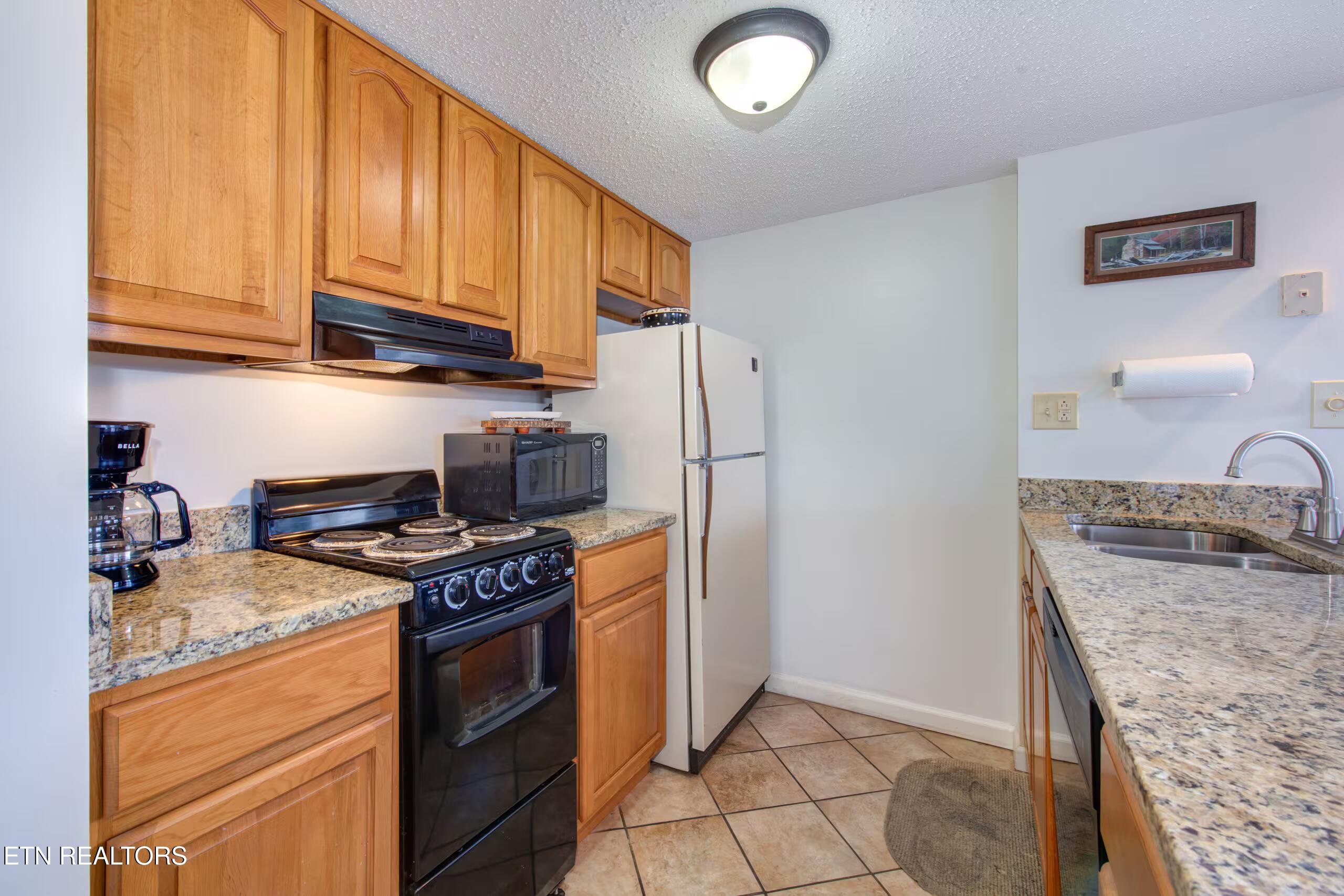 1380 Ski View Drive Gatlinburg TN 37738