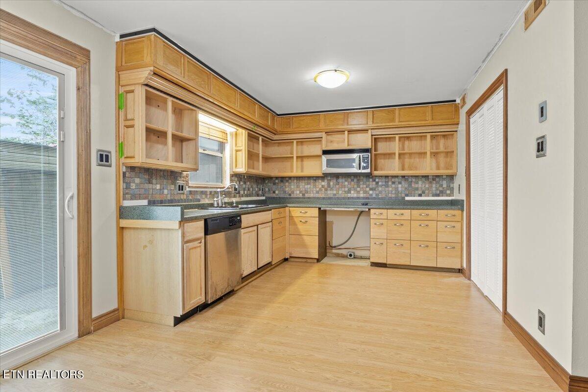 1218 Crest Brook Drive Knoxville TN 37923