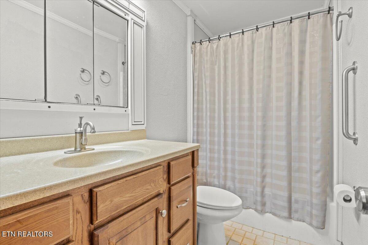 1218 Crest Brook Drive Knoxville TN 37923