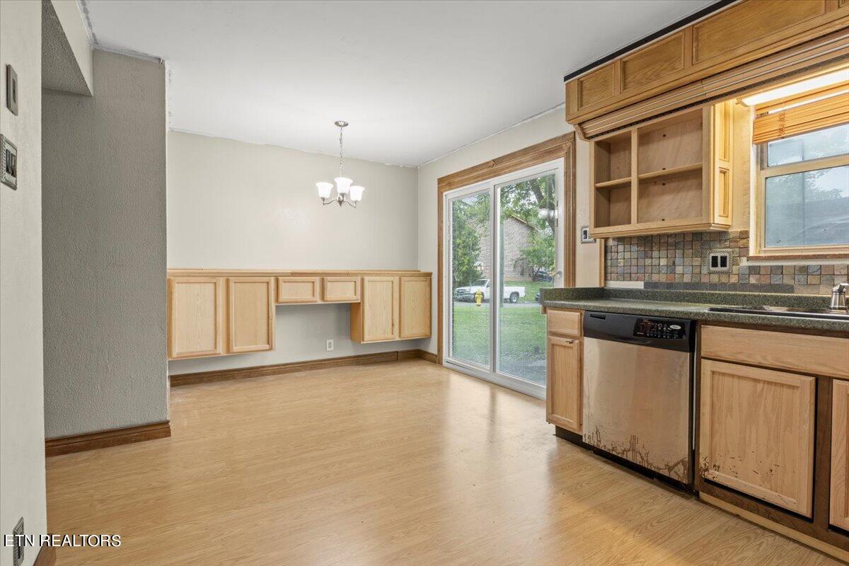 1218 Crest Brook Drive Knoxville TN 37923