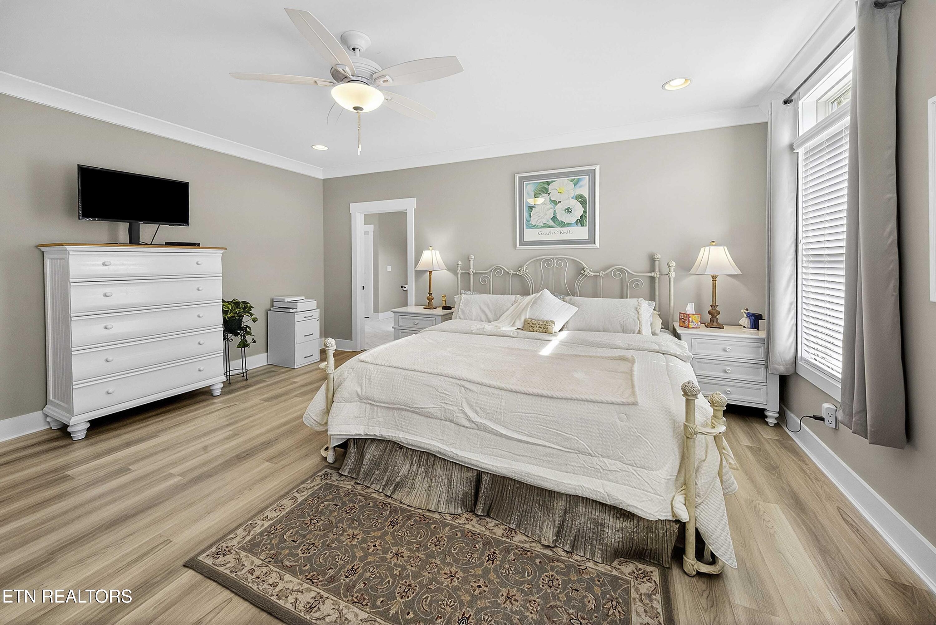 1773 Mountain Drive Lenoir City TN 37772