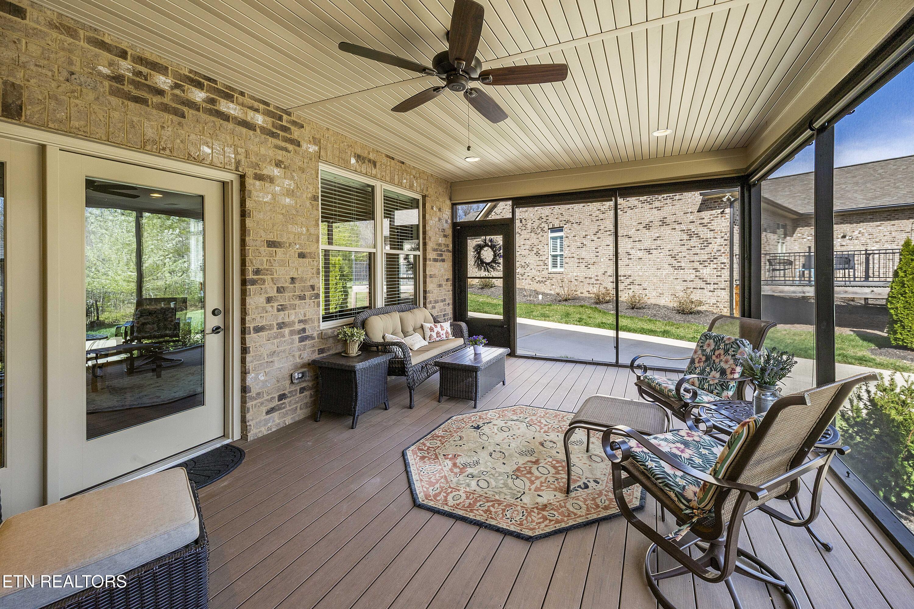 1773 Mountain Drive Lenoir City TN 37772