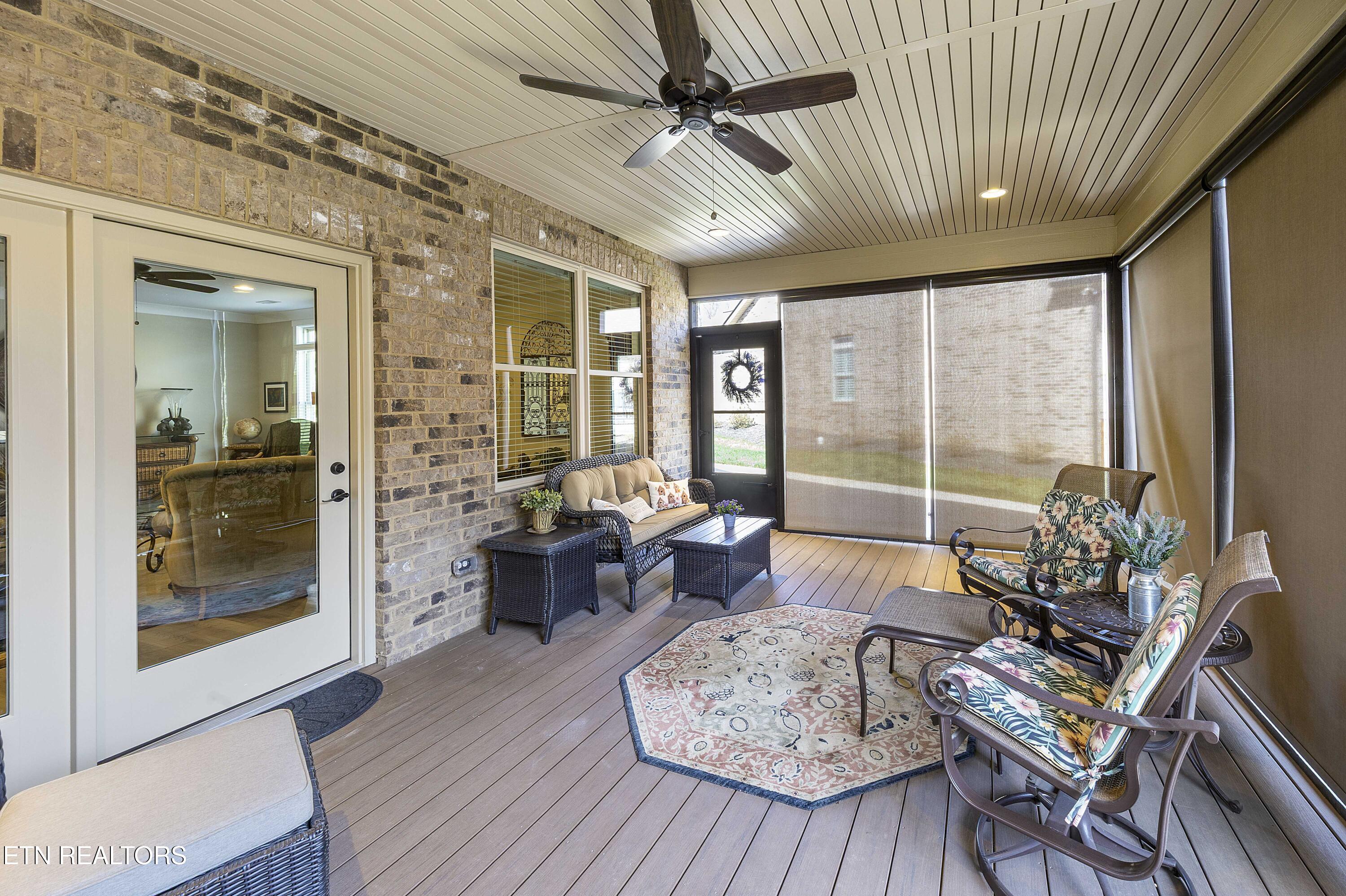 1773 Mountain Drive Lenoir City TN 37772