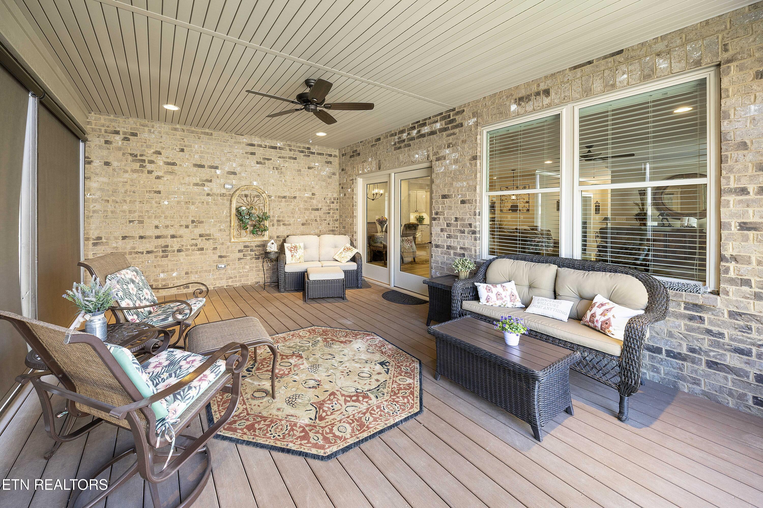 1773 Mountain Drive Lenoir City TN 37772