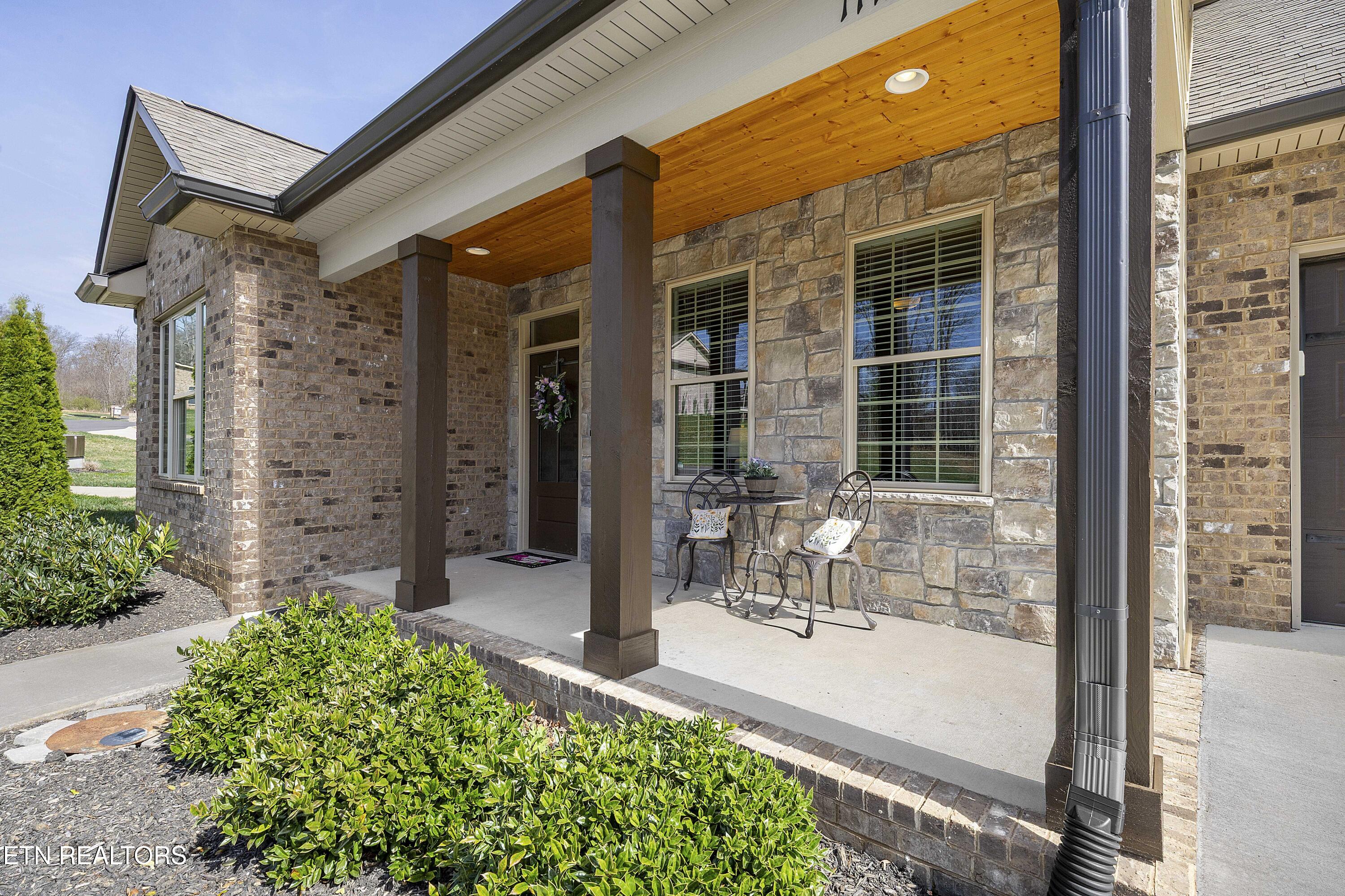 1773 Mountain Drive Lenoir City TN 37772
