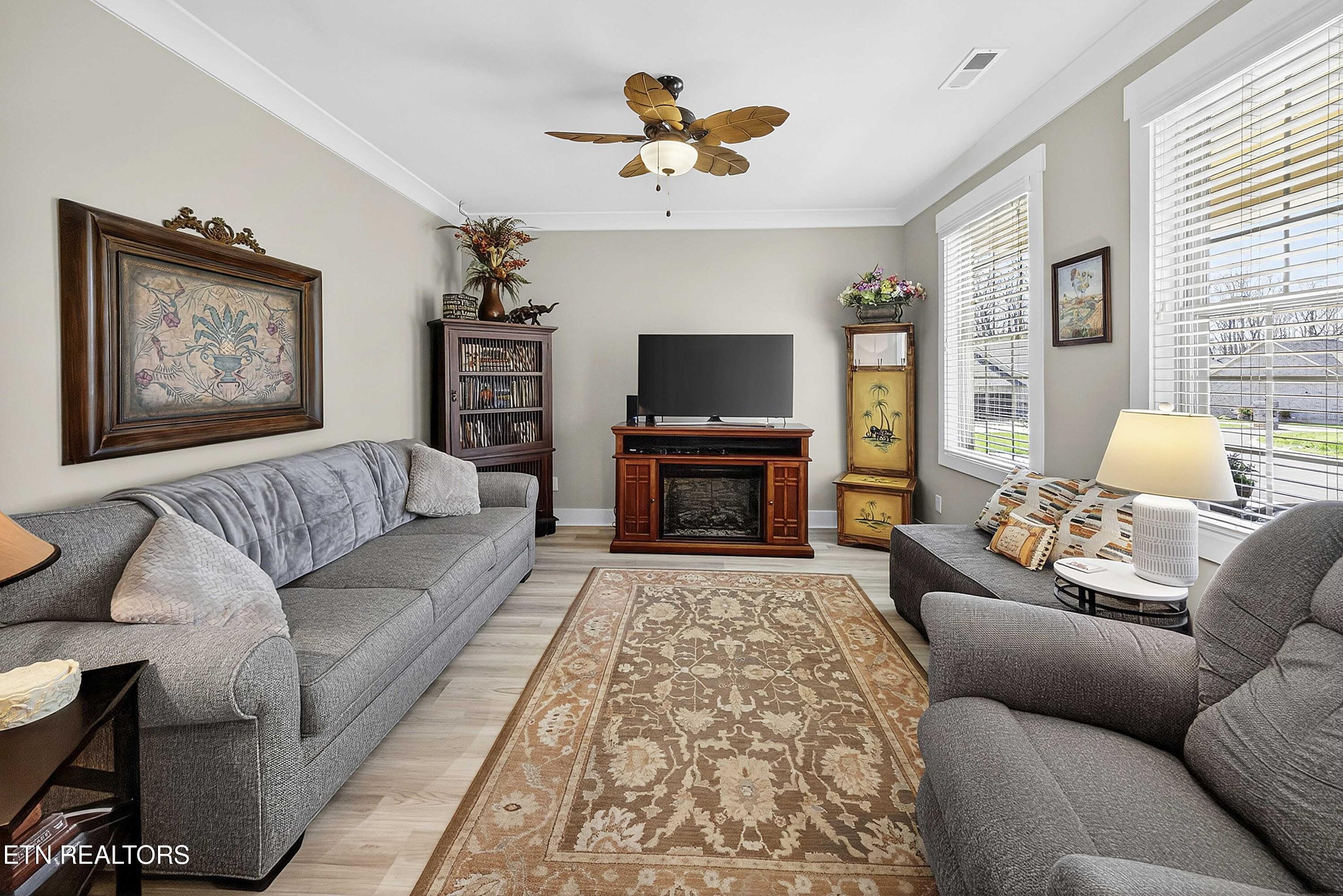 1773 Mountain Drive Lenoir City TN 37772