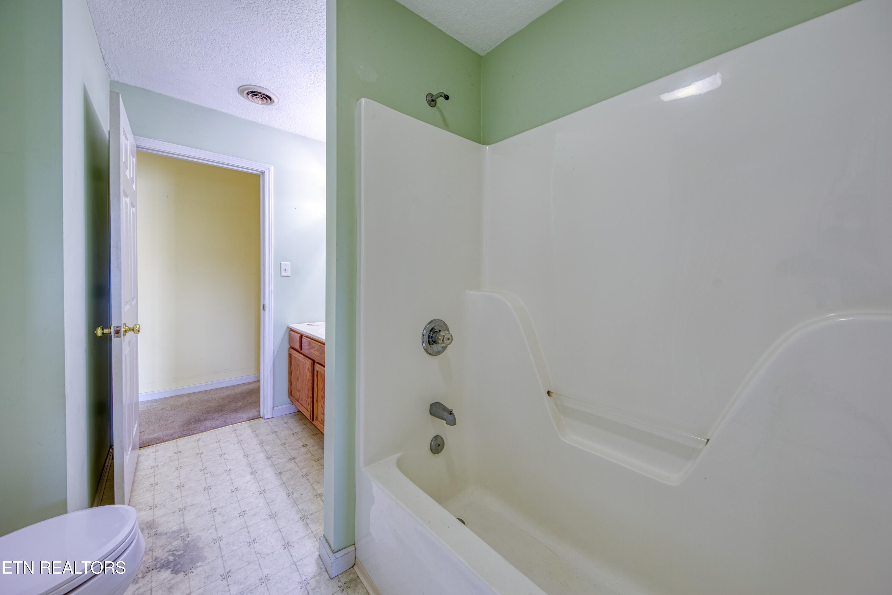 6360 Love Song Lane Knoxville TN 37914