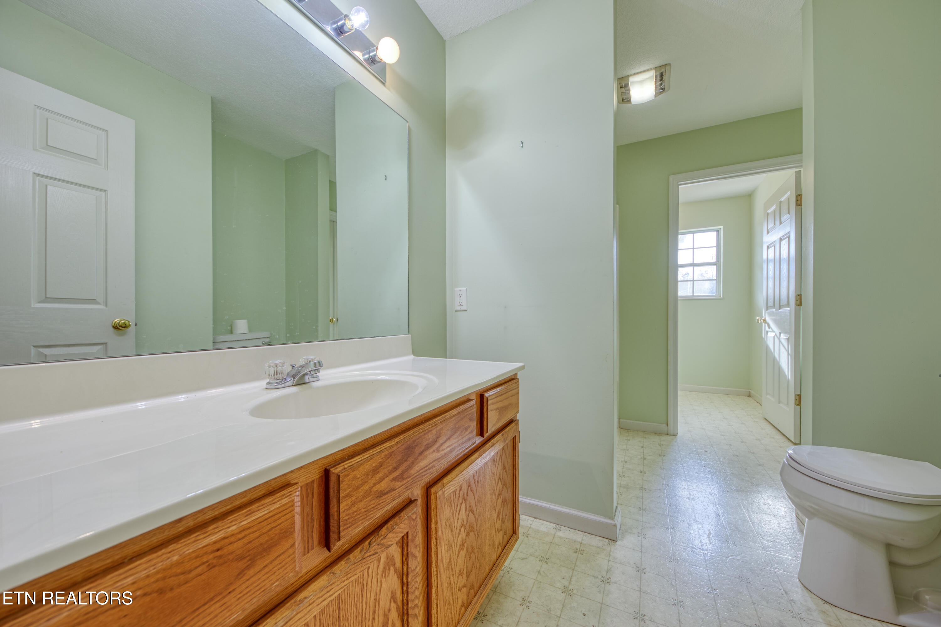 6360 Love Song Lane Knoxville TN 37914