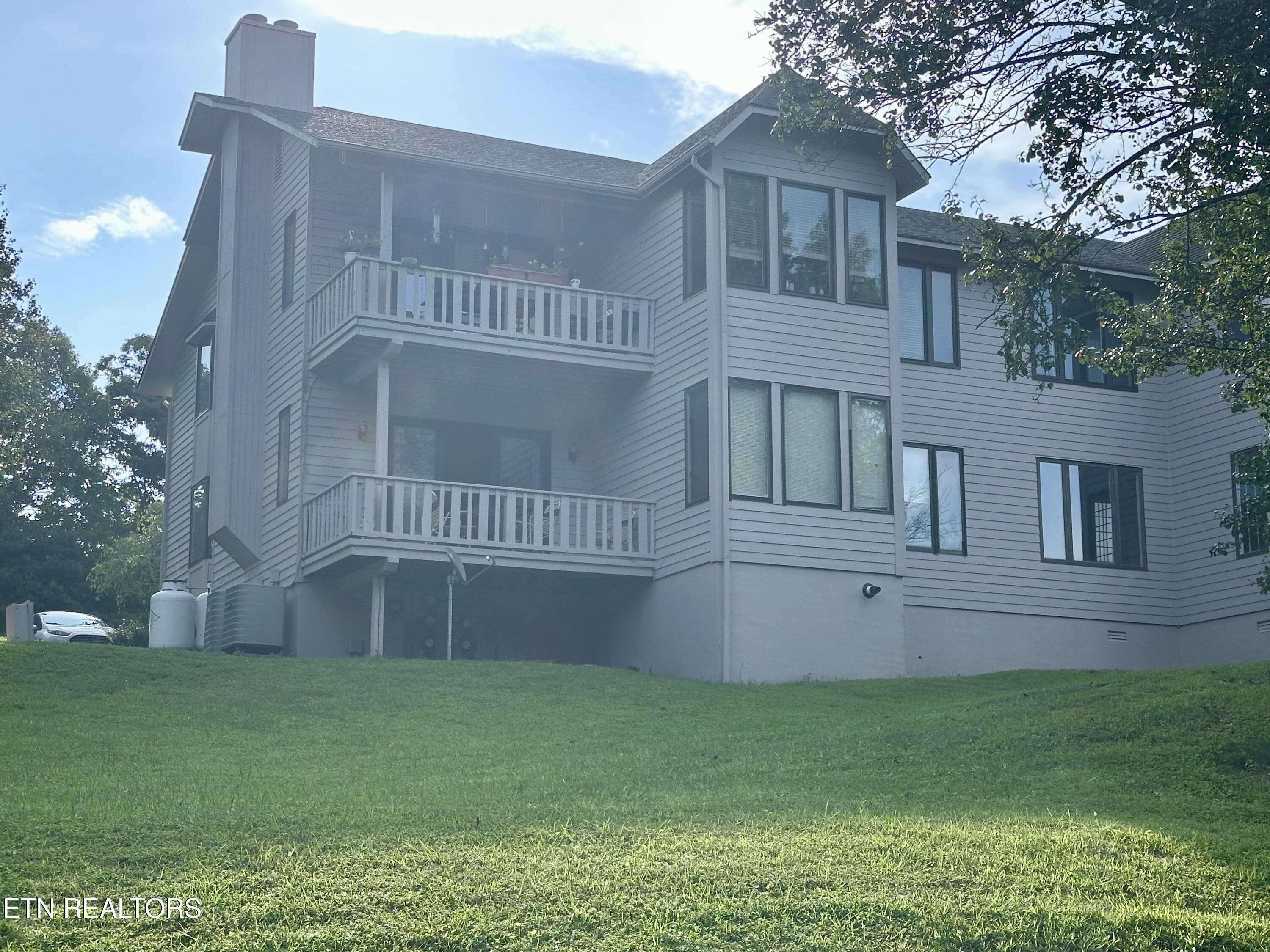 3835 Renegade Mountain Parkway Crab Orchard TN 37723