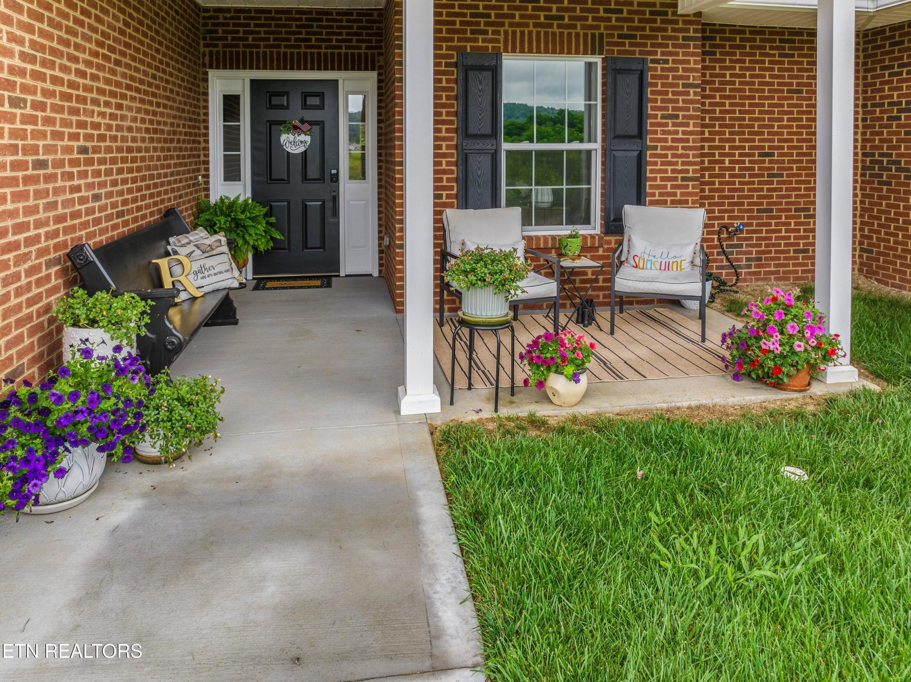 1032 Patriots Landing Dandridge TN 37725