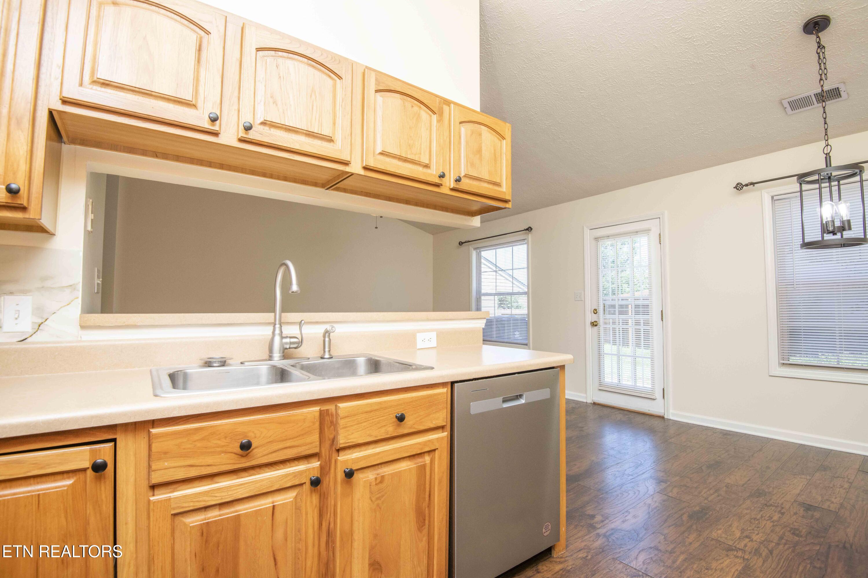 8109 Pepperdine Way Knoxville TN 37923