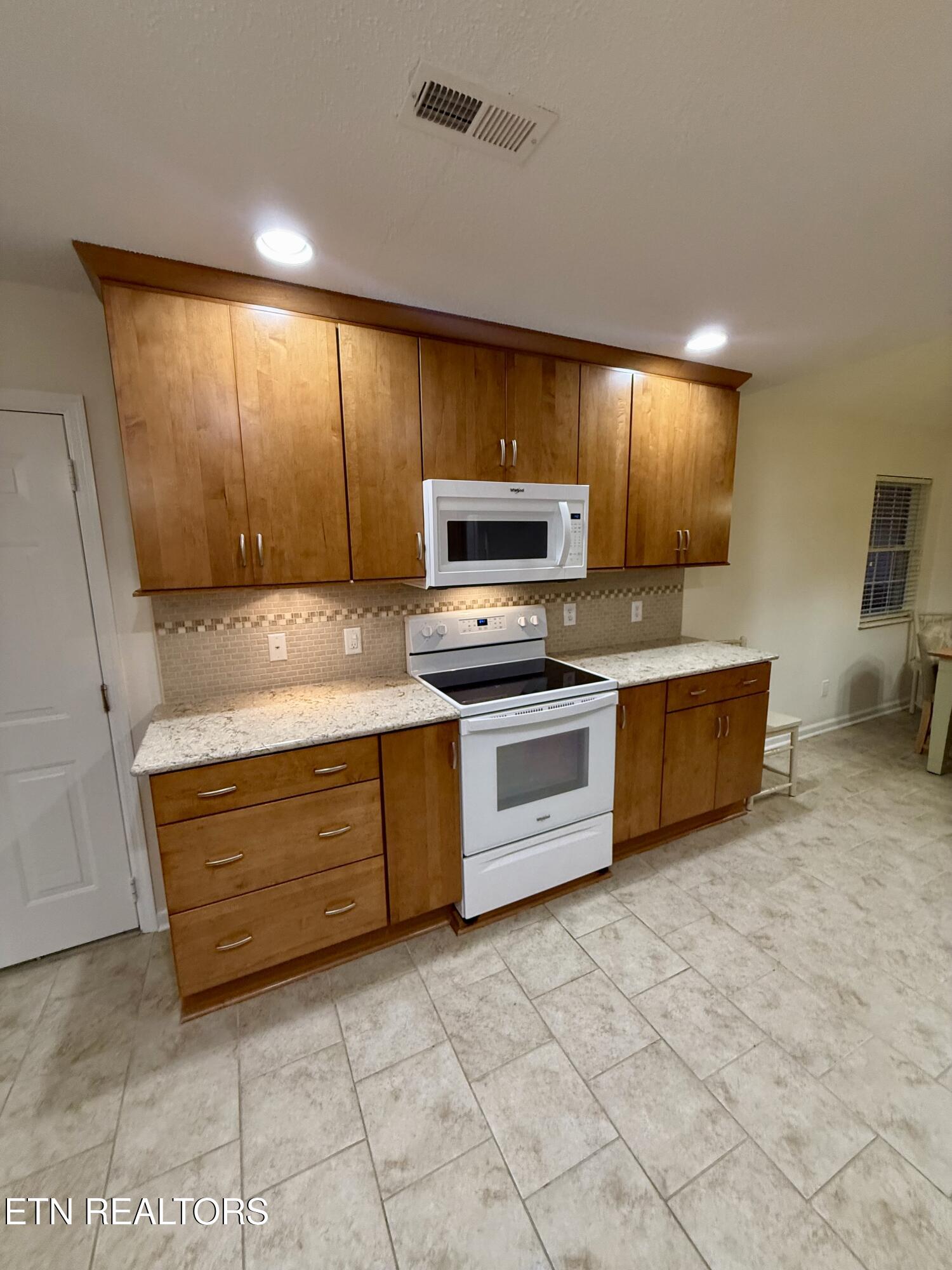 1623 Chenoweth Circle Knoxville TN 37909