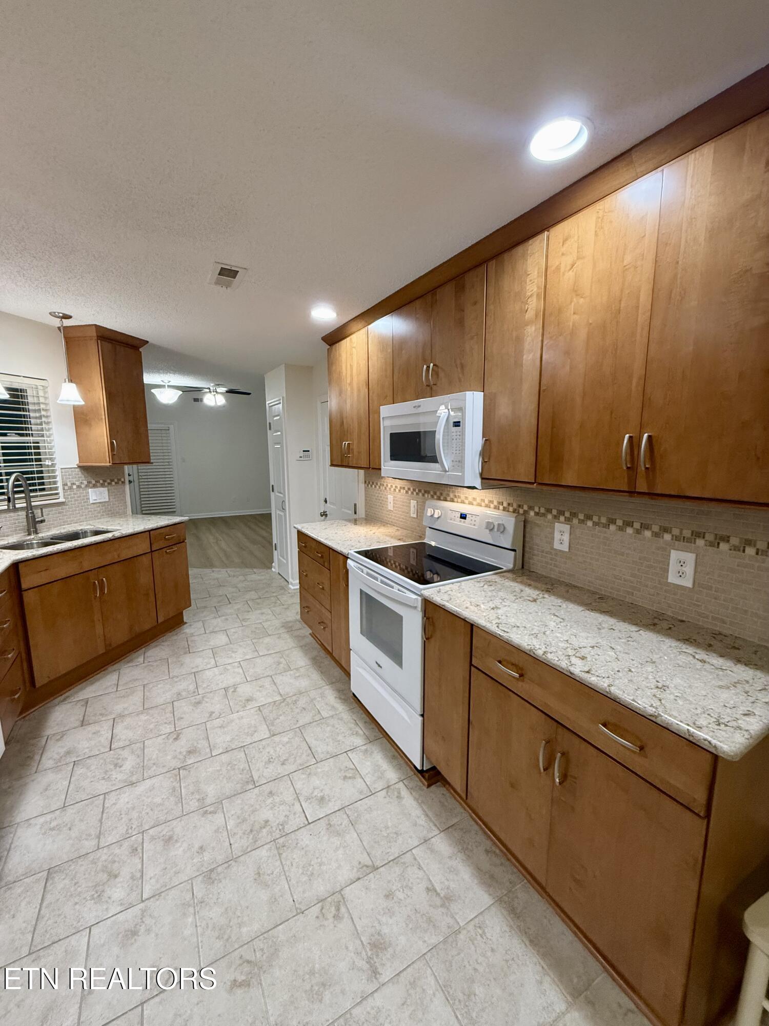 1623 Chenoweth Circle Knoxville TN 37909