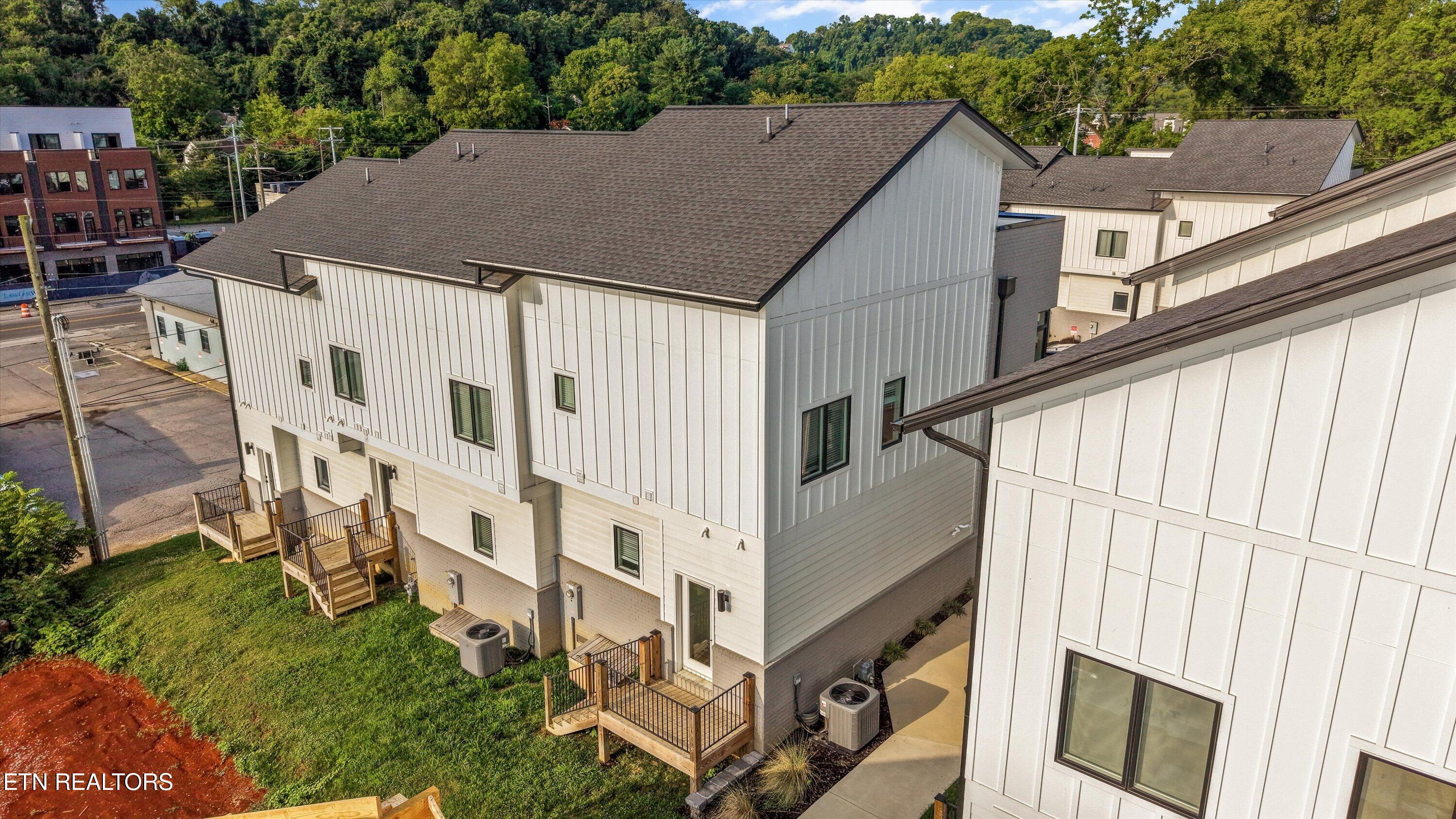 904 Phillips Avenue Knoxville TN 37920