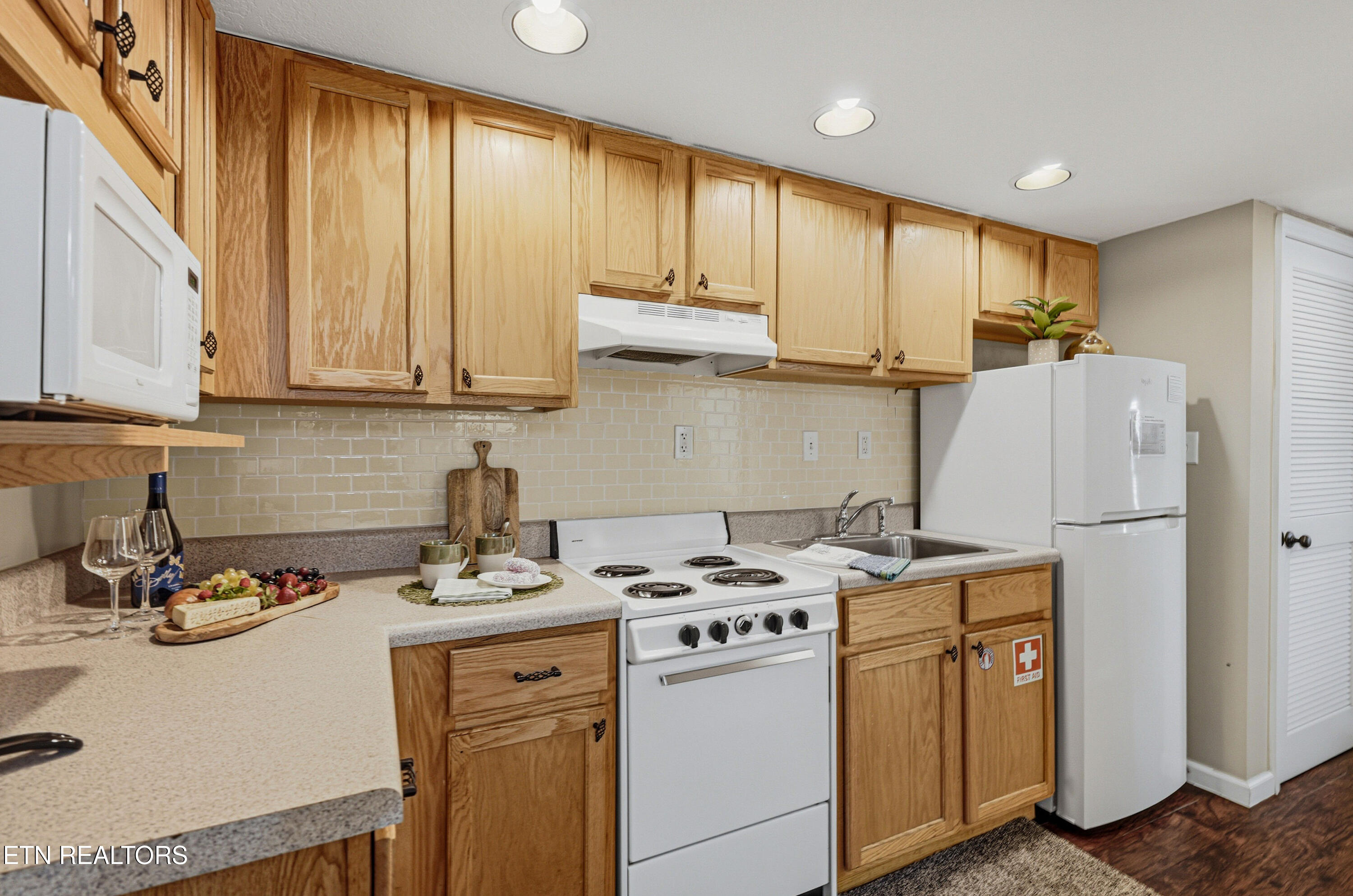 2743 Colonial Drive Pigeon Forge TN 37863