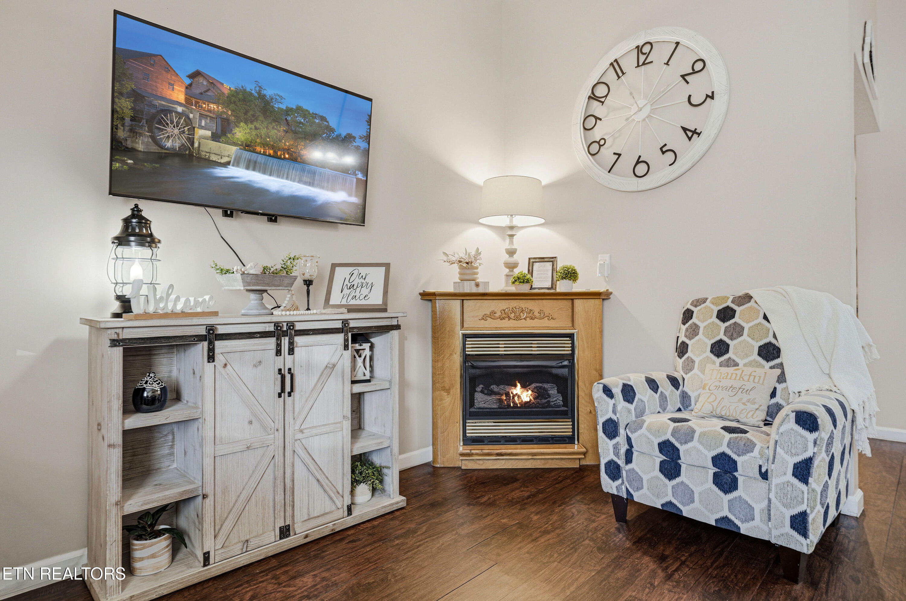 2743 Colonial Drive Pigeon Forge TN 37863