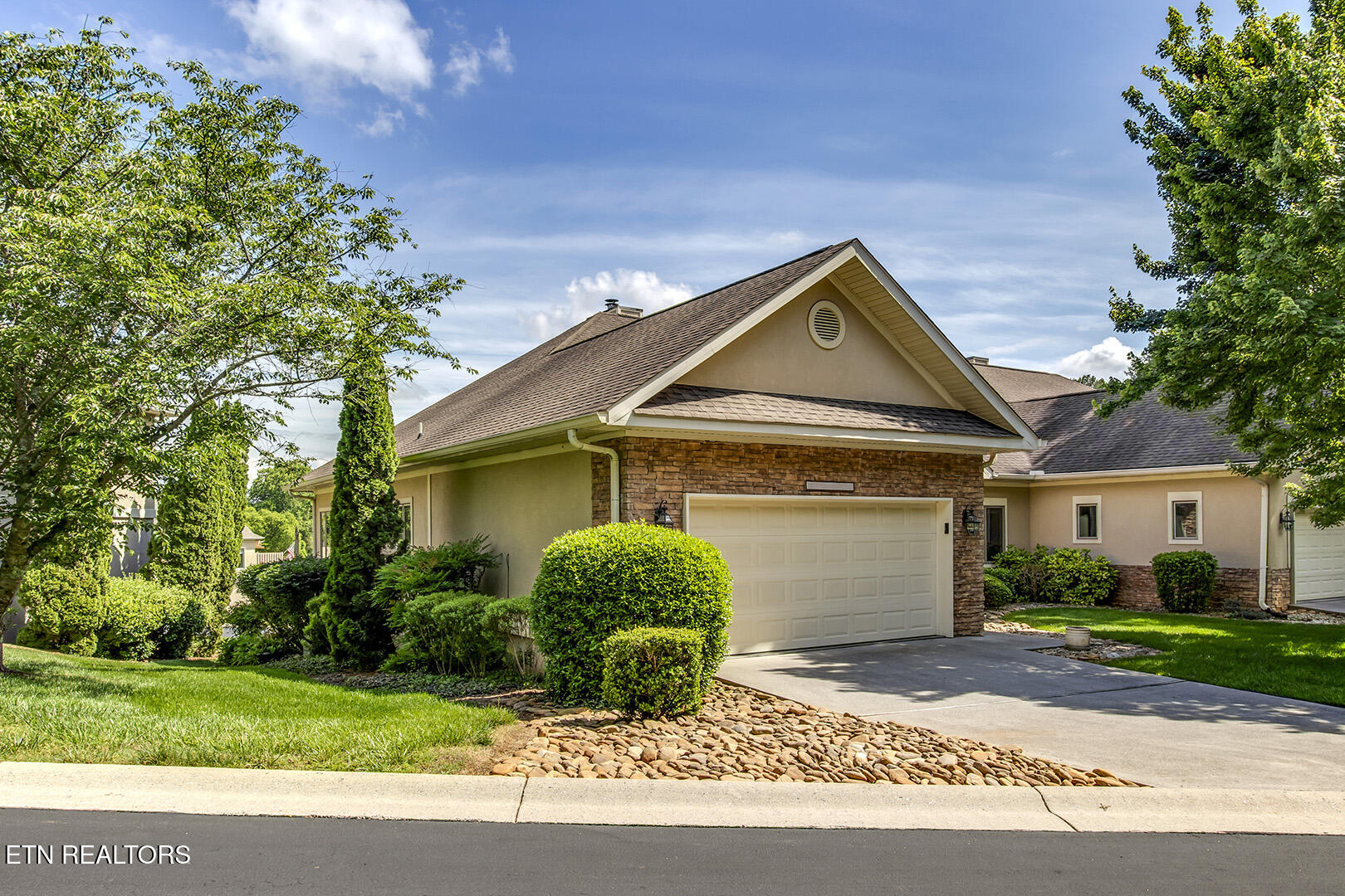 231 Tanasi Lagoon Drive Loudon TN 37774