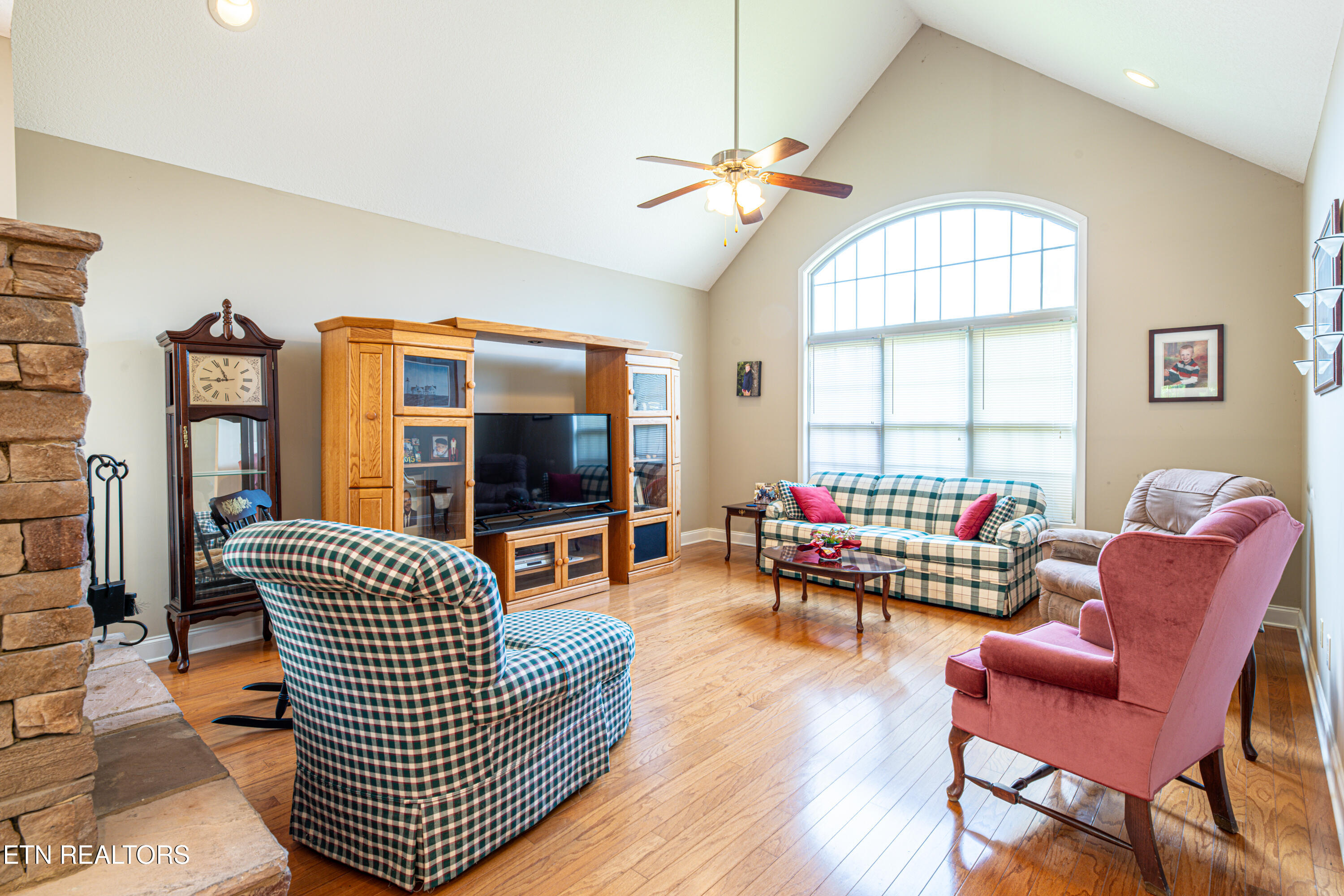 2220 Mccampbell Wells Way Knoxville TN 37924