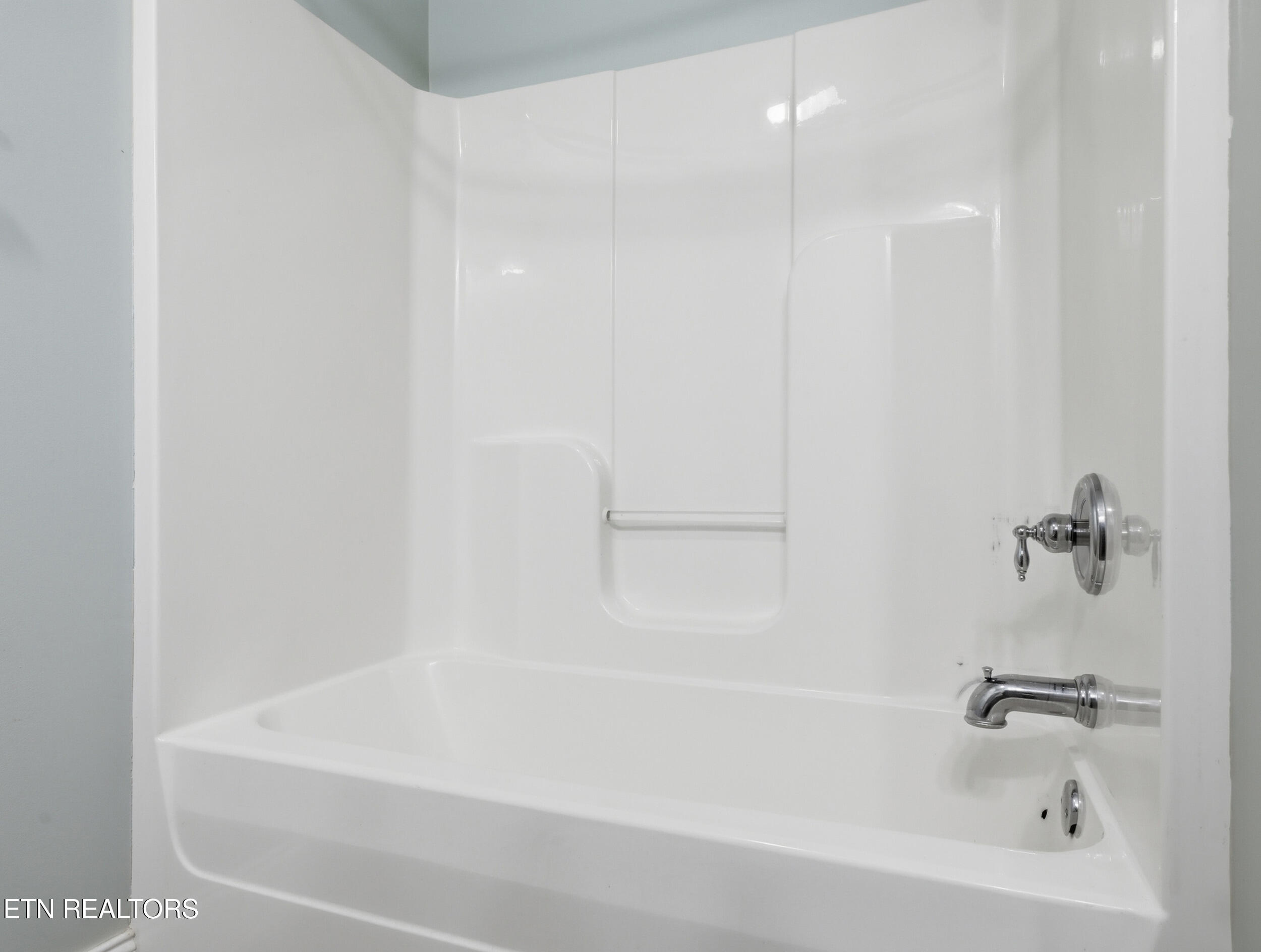 5260 Fountain Head Lane Knoxville TN 37918