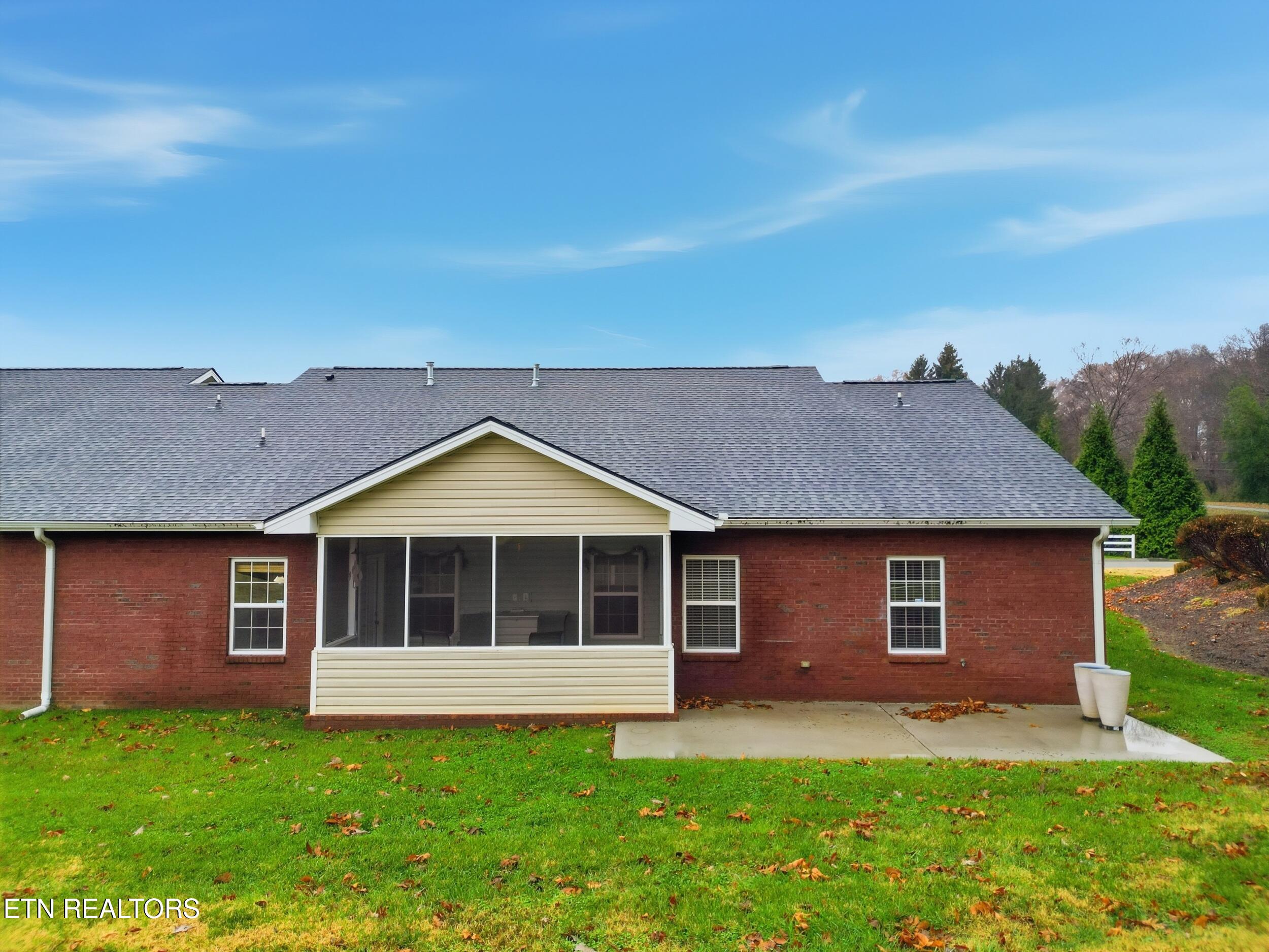 5260 Fountain Head Lane Knoxville TN 37918