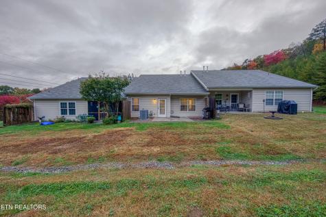 7144 La Christa Way Knoxville TN 37921