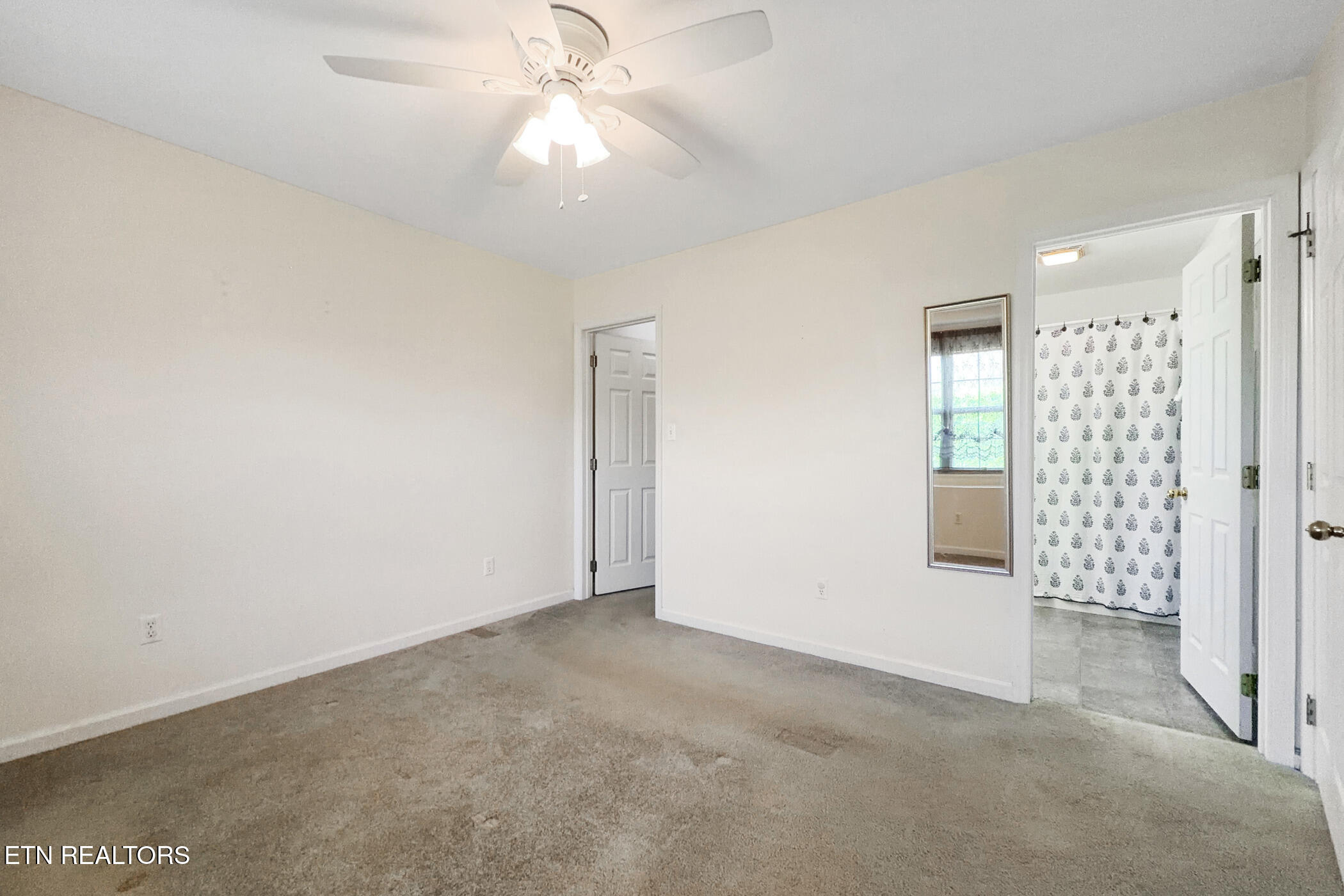 4554 Shamus Way Knoxville TN 37918
