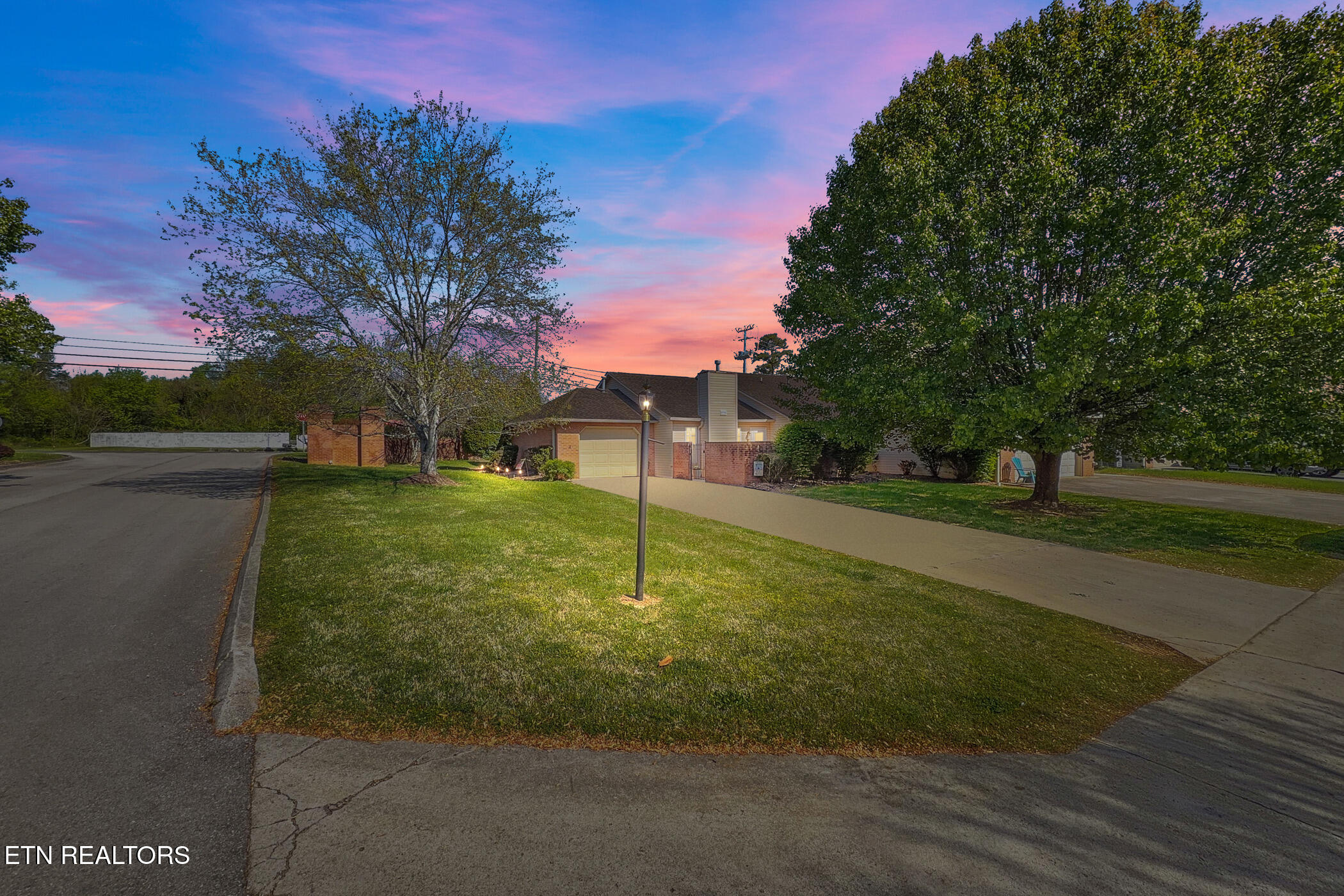 4554 Shamus Way Knoxville TN 37918