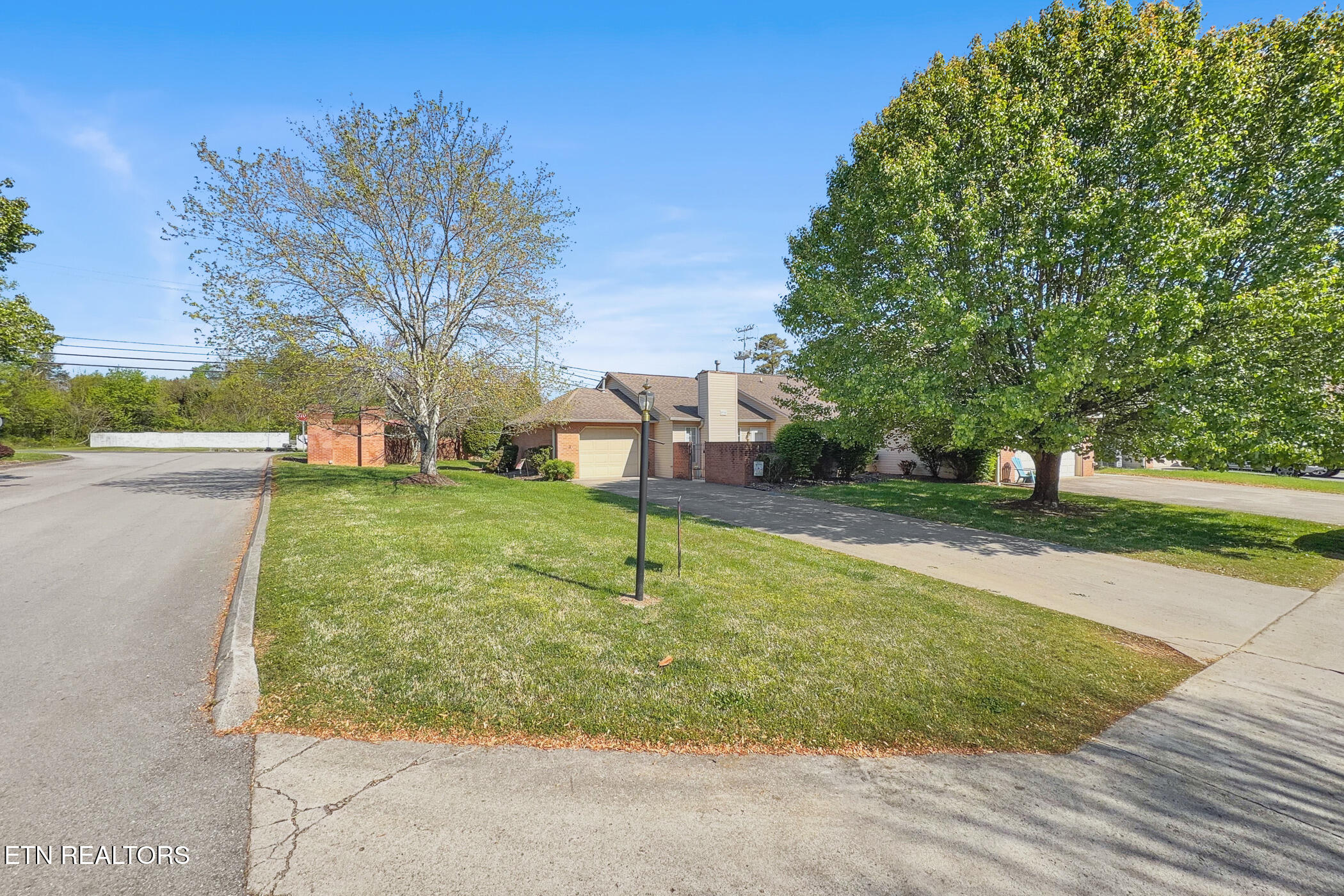 4554 Shamus Way Knoxville TN 37918
