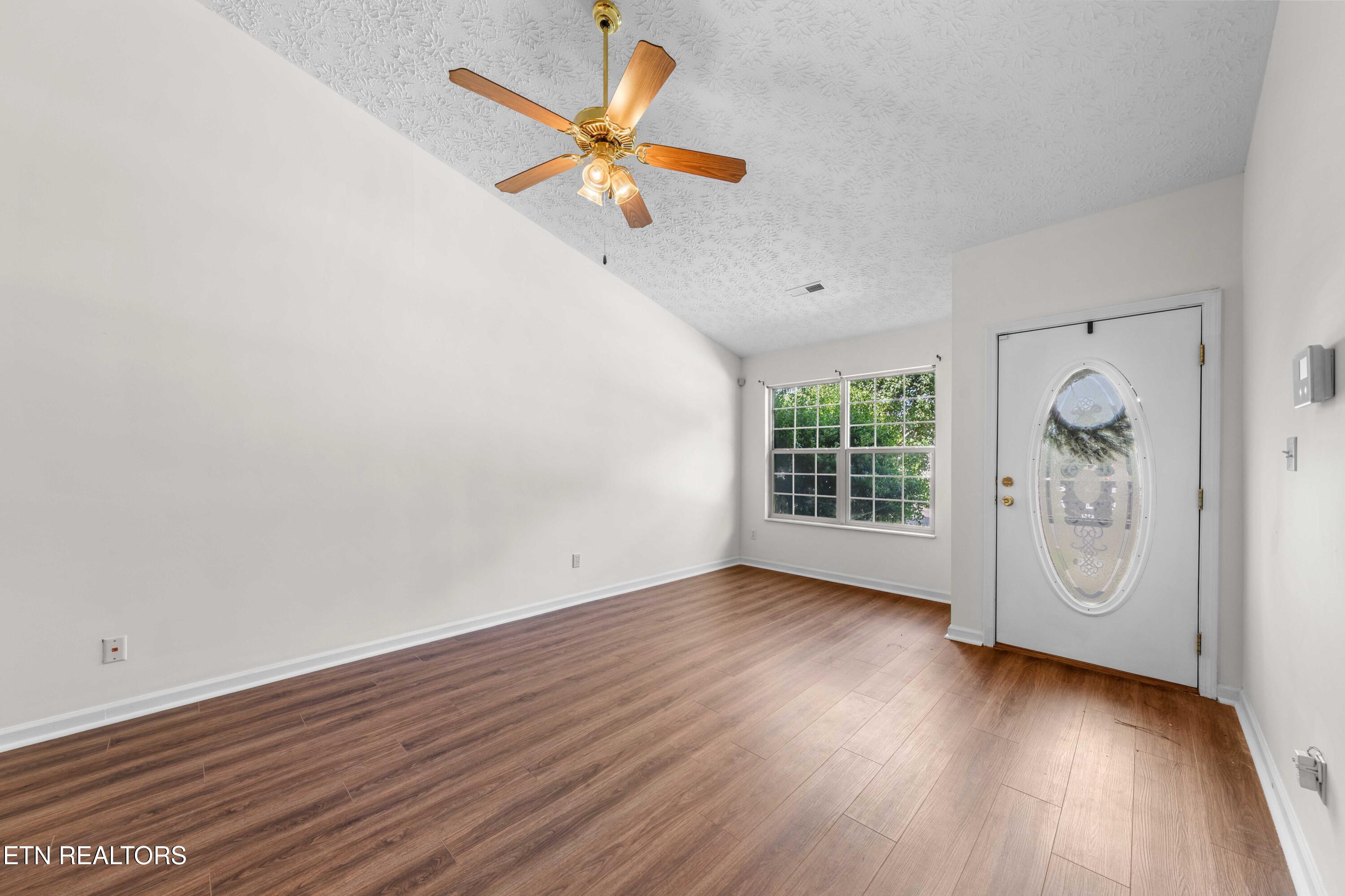 5290 Avery Woods Lane Knoxville TN 37921