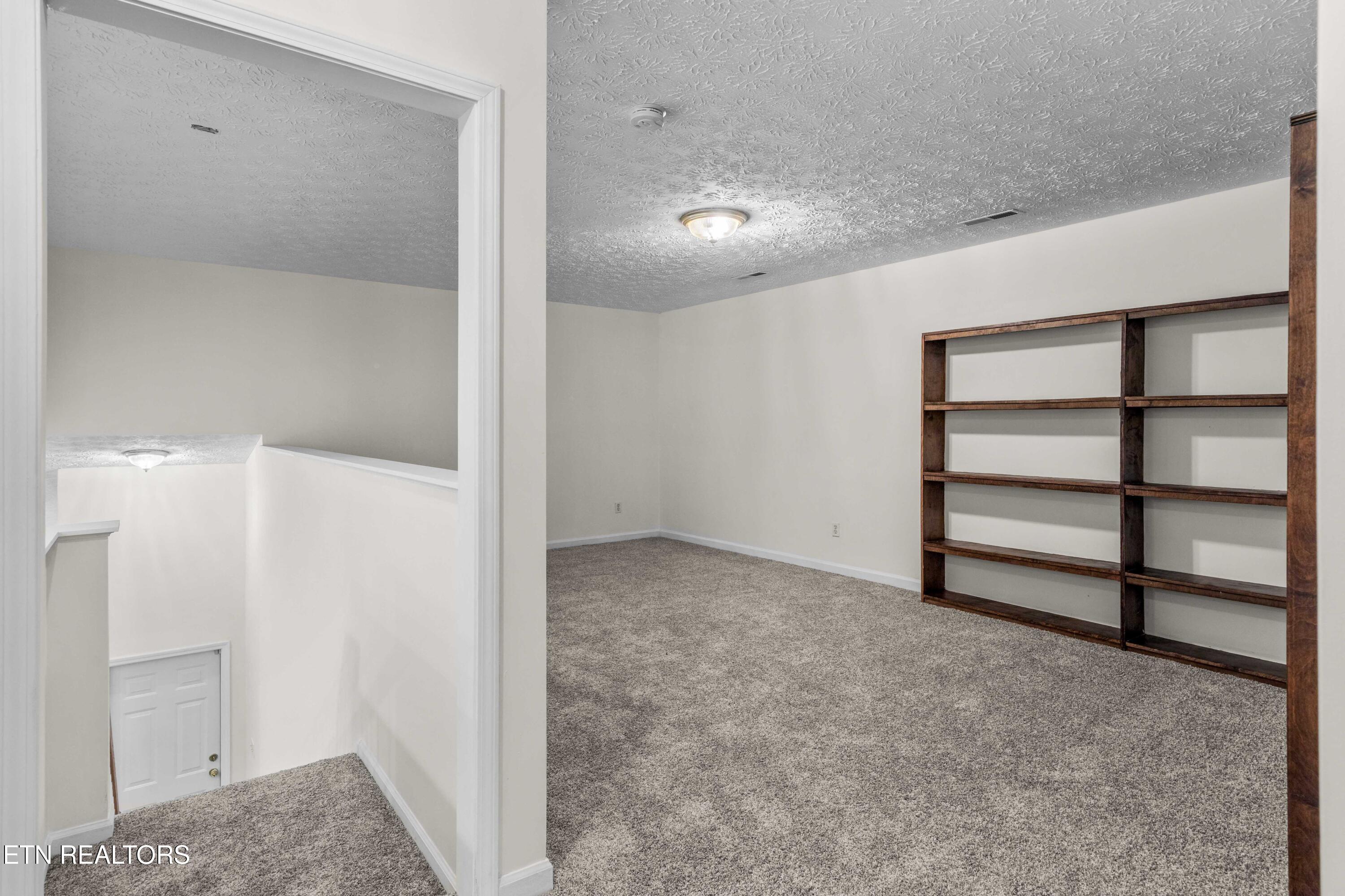 5290 Avery Woods Lane Knoxville TN 37921