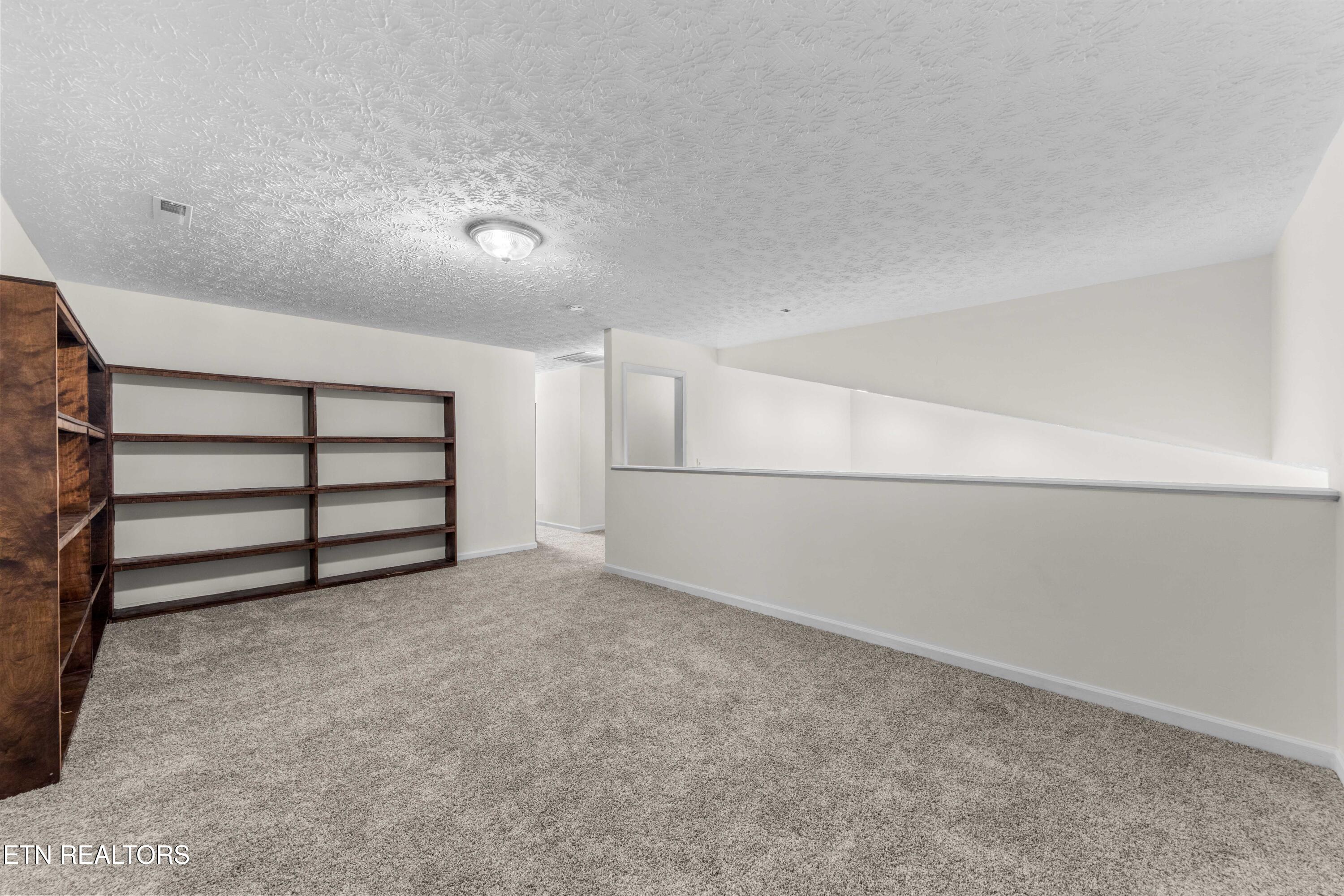 5290 Avery Woods Lane Knoxville TN 37921