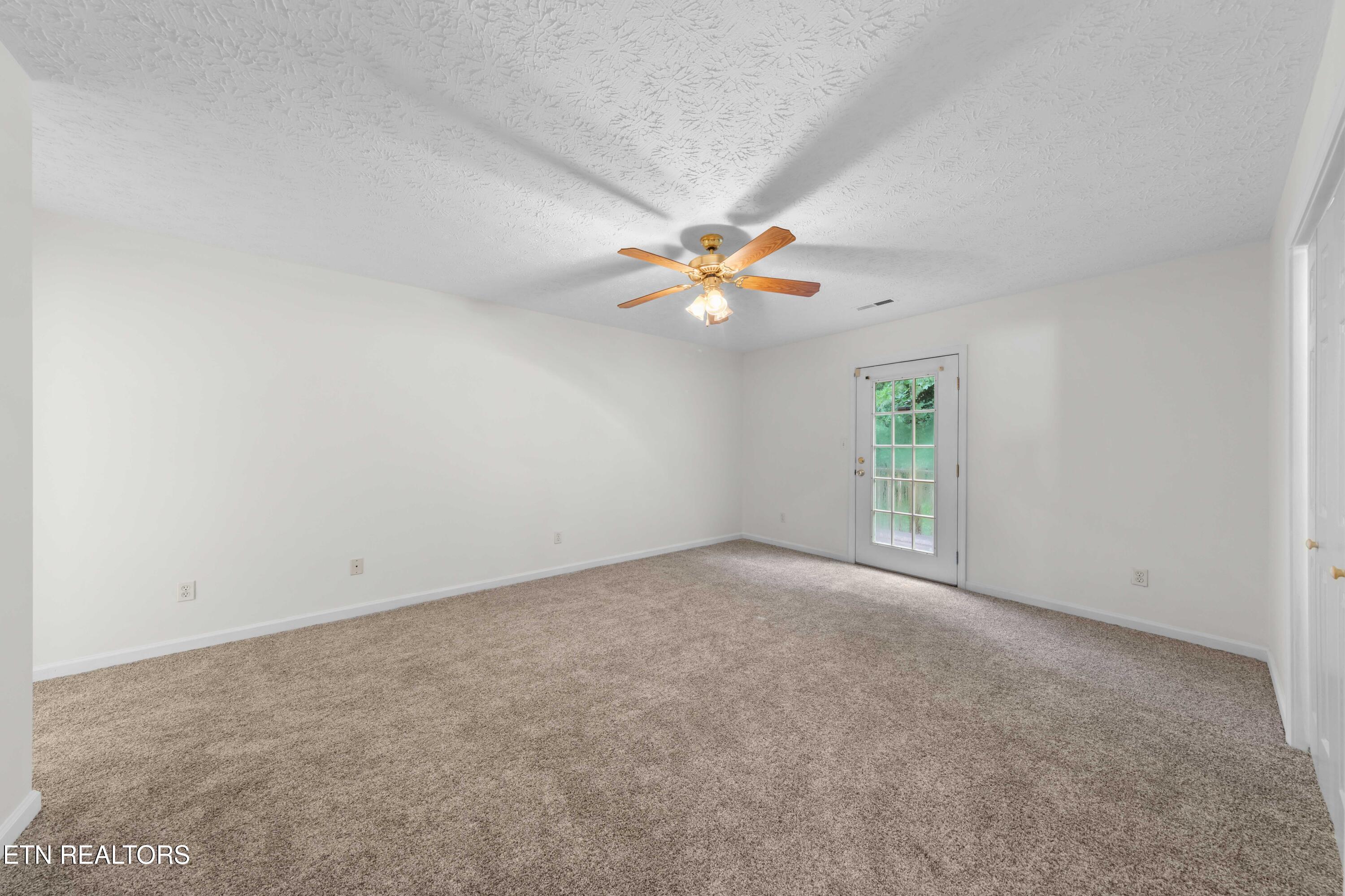 5290 Avery Woods Lane Knoxville TN 37921