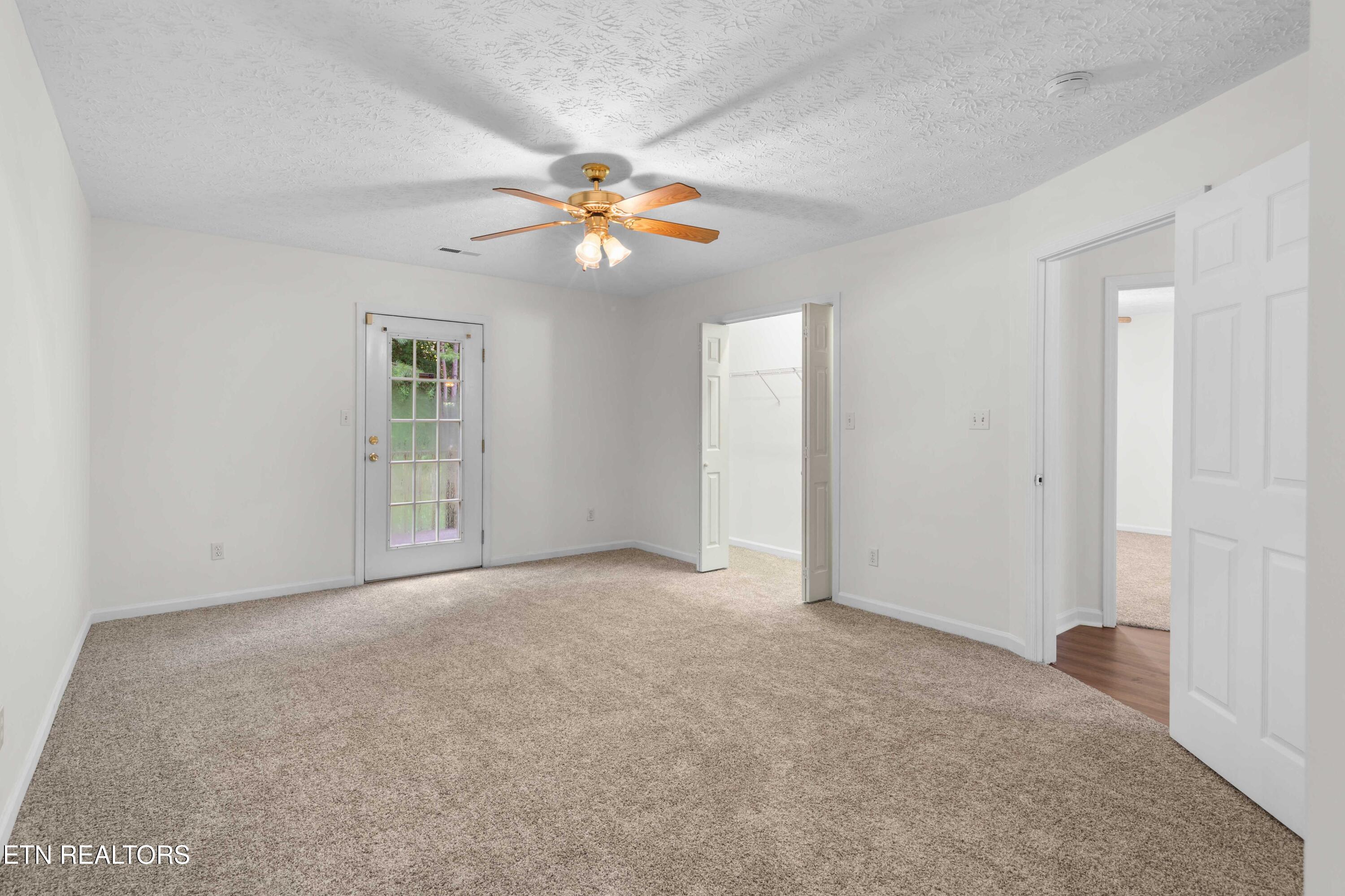 5290 Avery Woods Lane Knoxville TN 37921