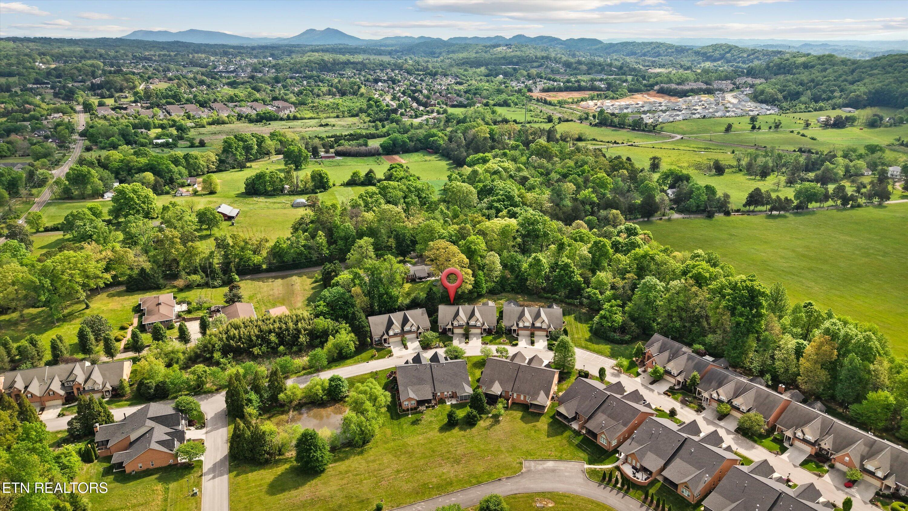 5082 Dovewood Way Knoxville TN 37918